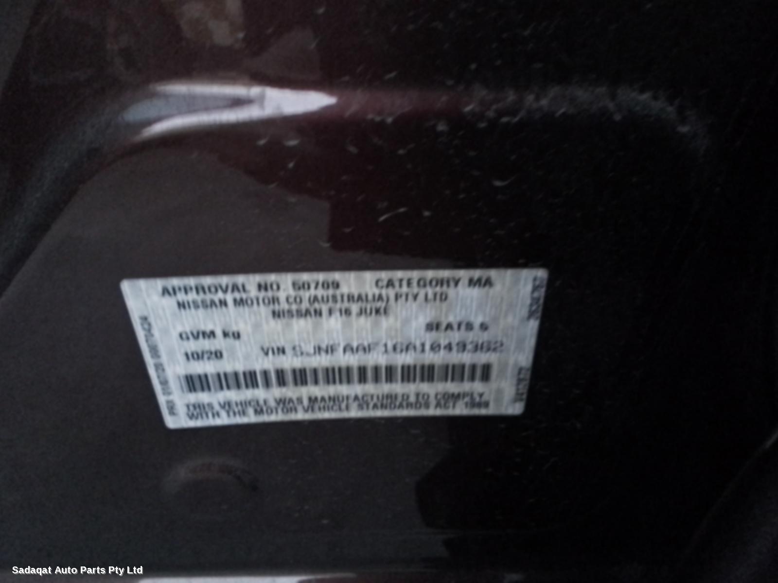 Nissan Juke Hoodlining