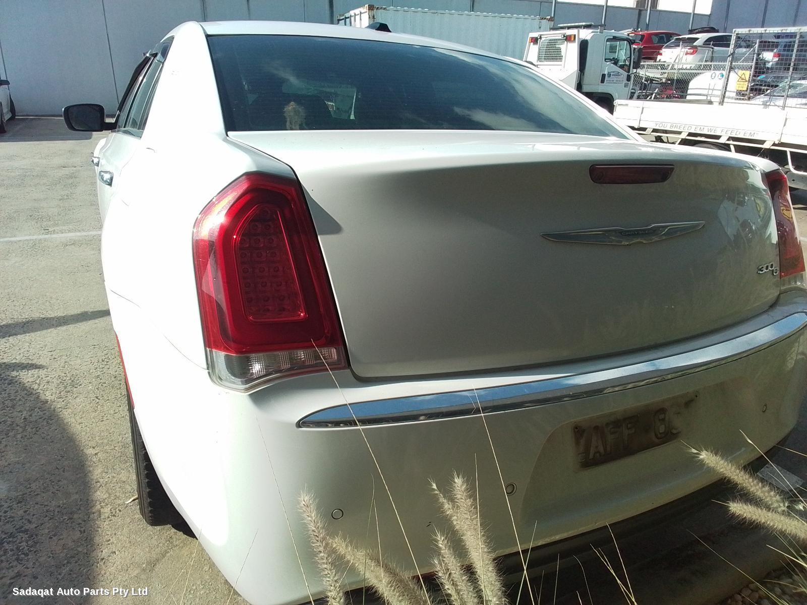 Chrysler 300c Bonnet