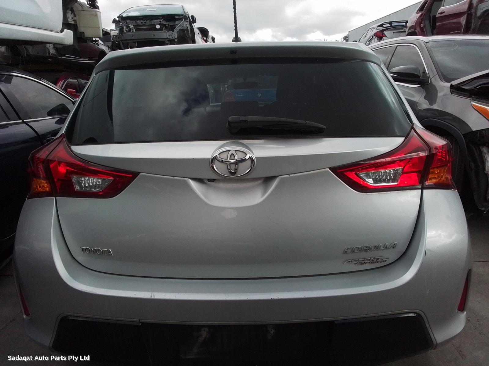 Toyota Corolla Washer Bottle