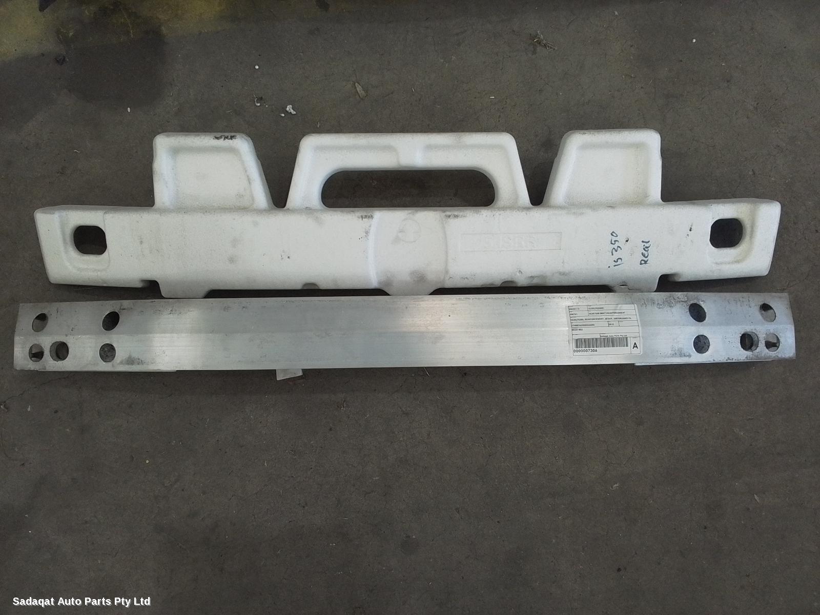 Lexus Is250/is250c R/bar Bracket/reinfo