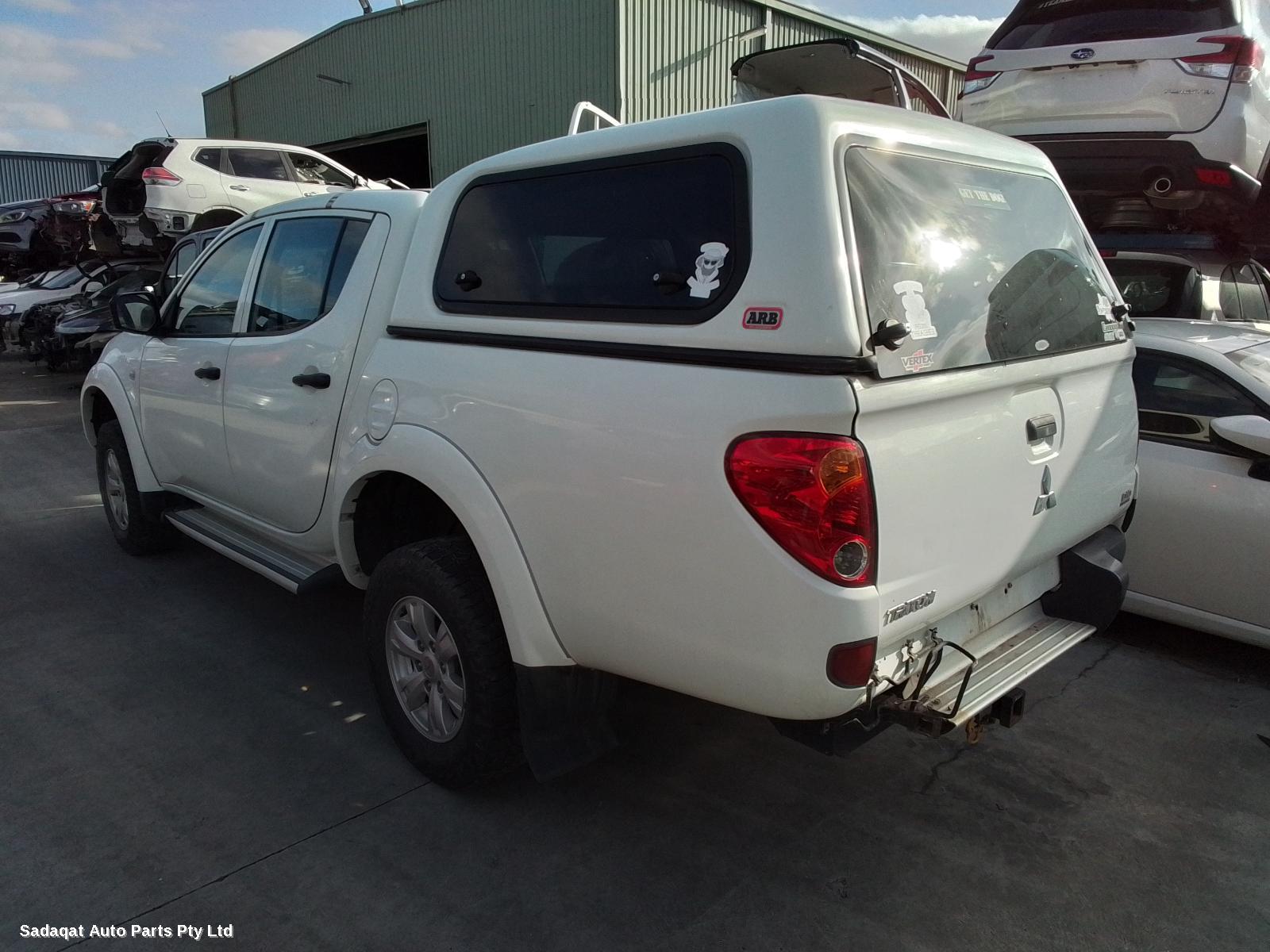 Mitsubishi Triton Left Taillight