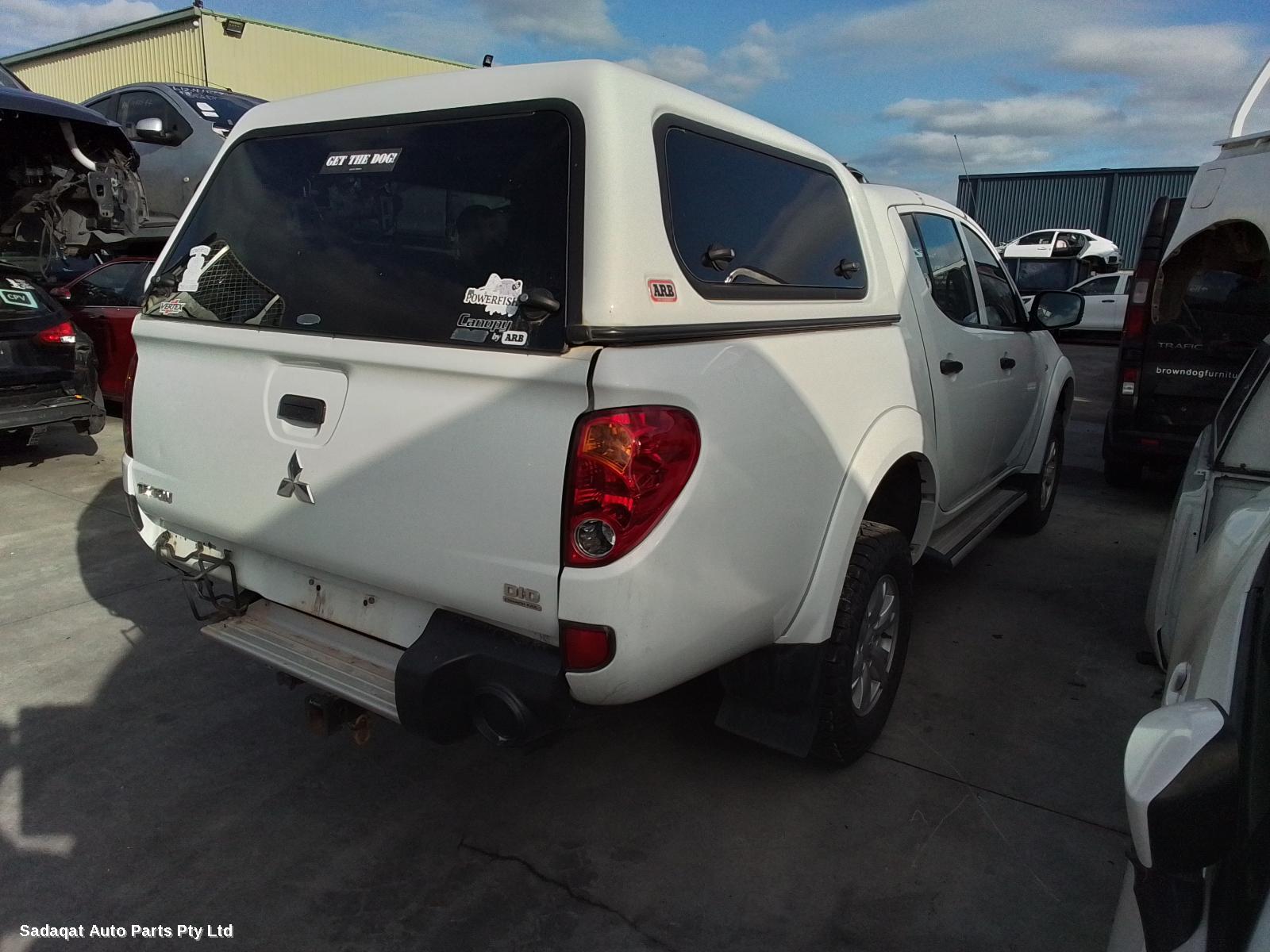 Mitsubishi Triton Left Taillight