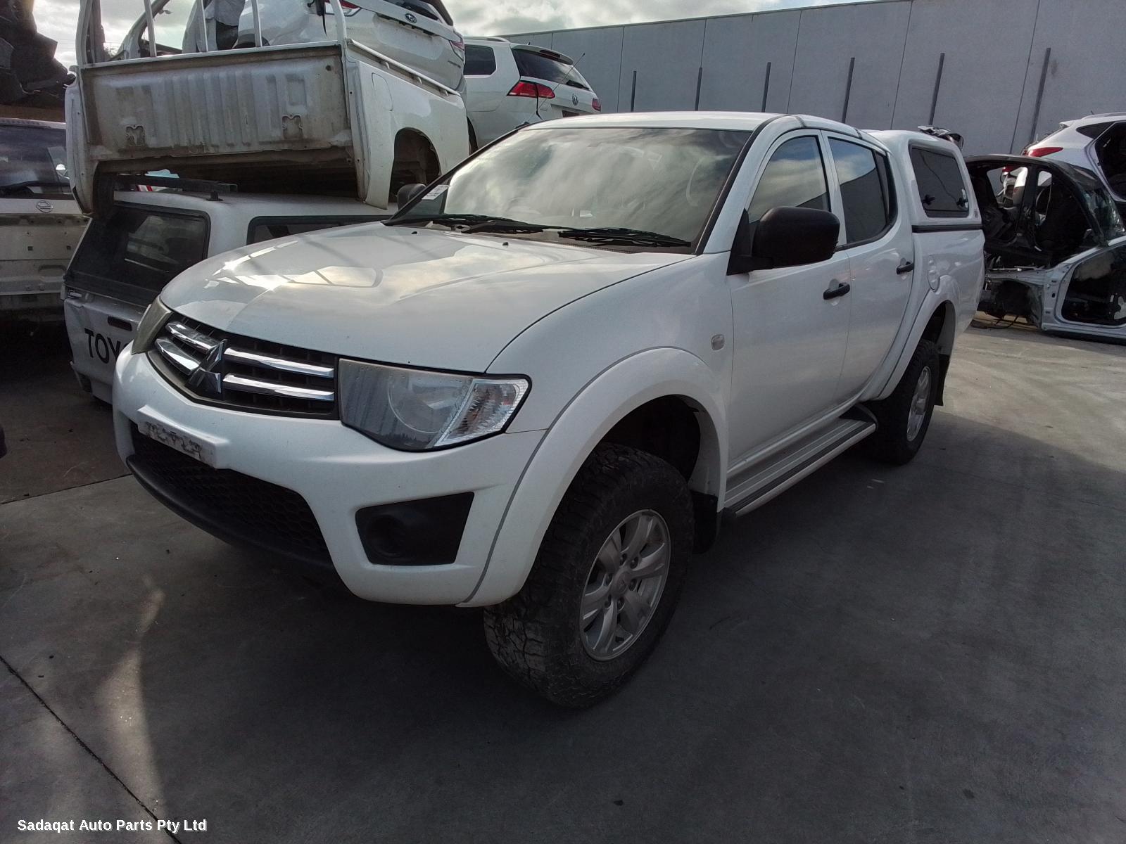 Mitsubishi Triton Left Taillight