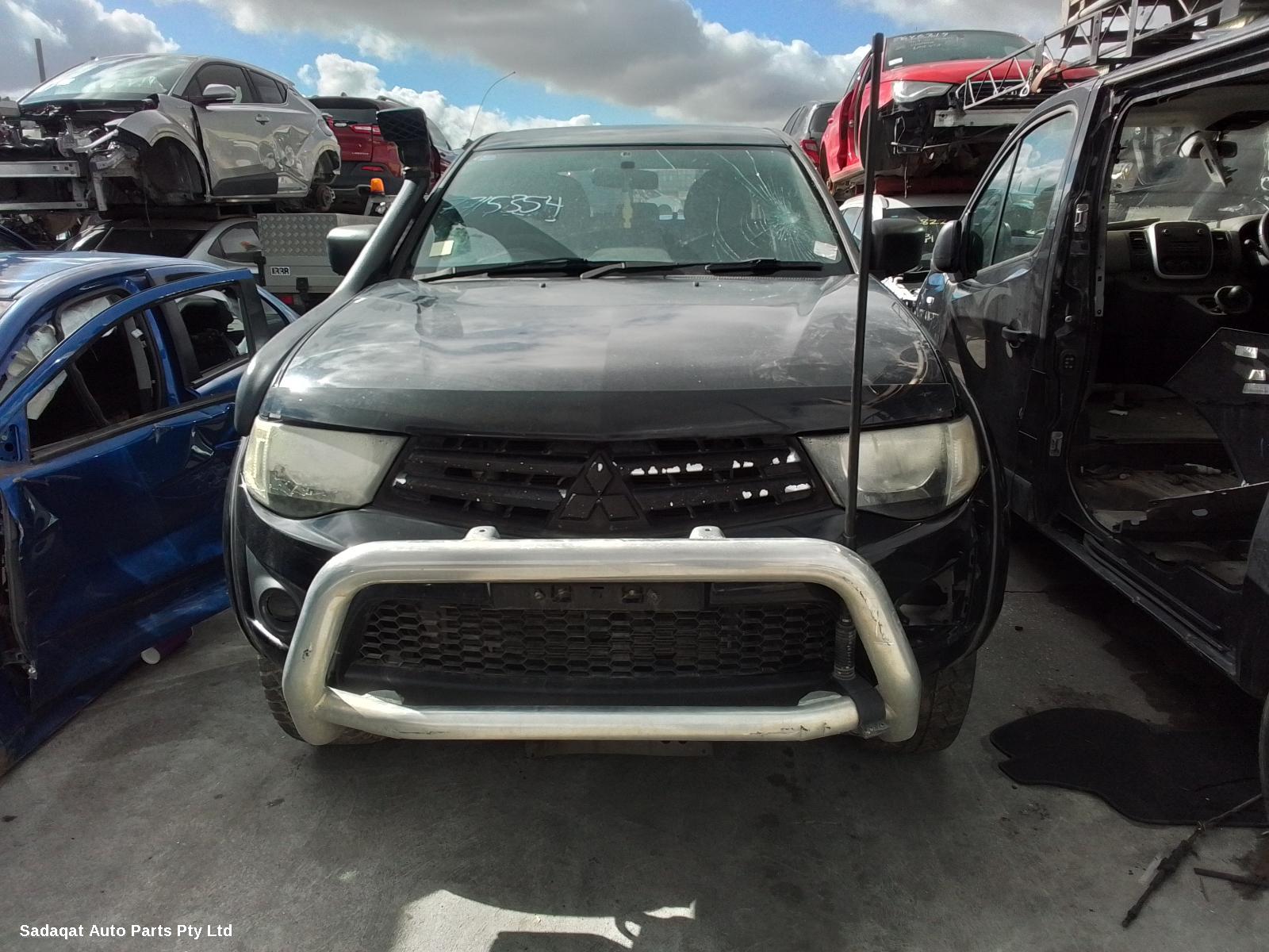 Mitsubishi Triton Bonnet