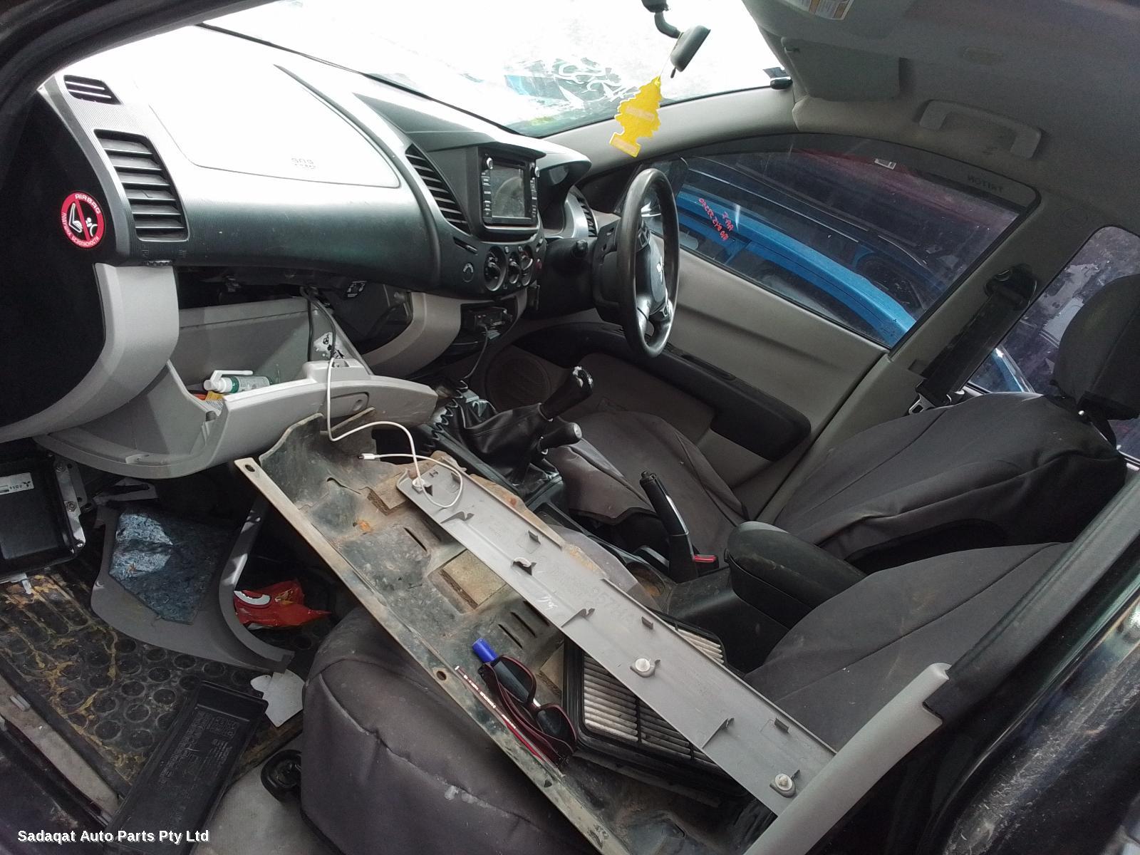 Mitsubishi Triton Bonnet