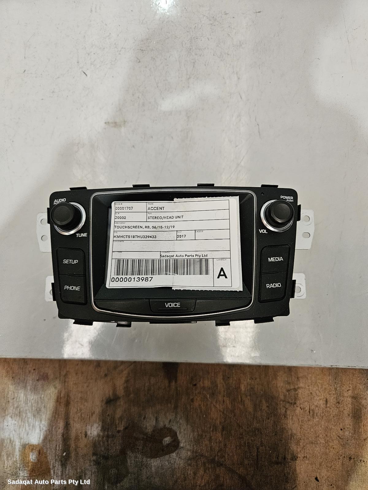 Hyundai Accent Radio/cd/dvd/sat/tv