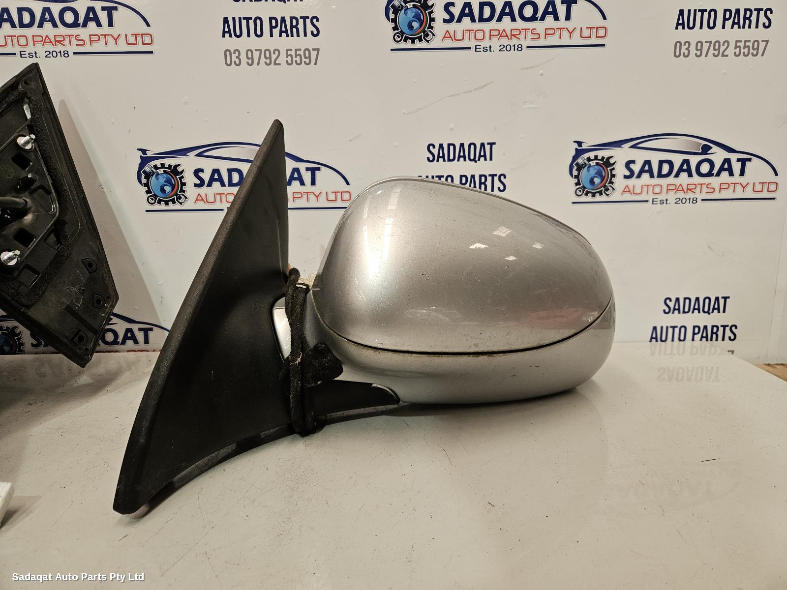 Porsche Cayenne Left Door Mirror