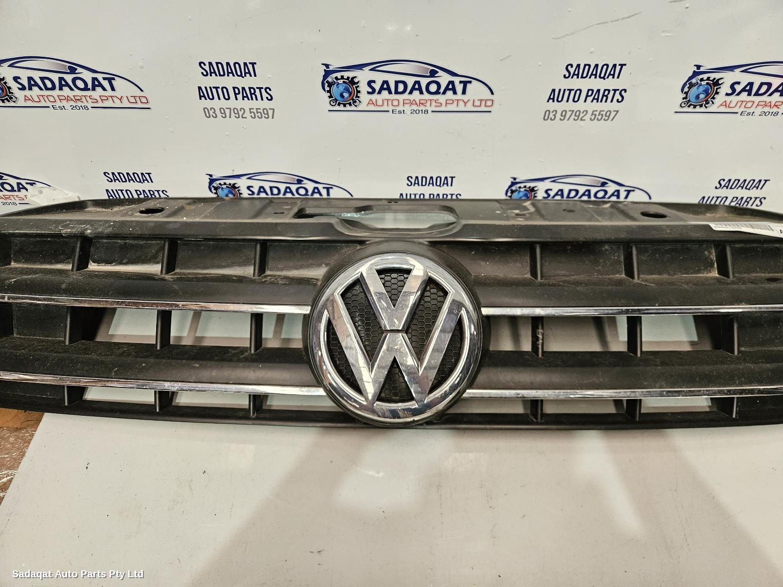Volkswagen Amarok Grille