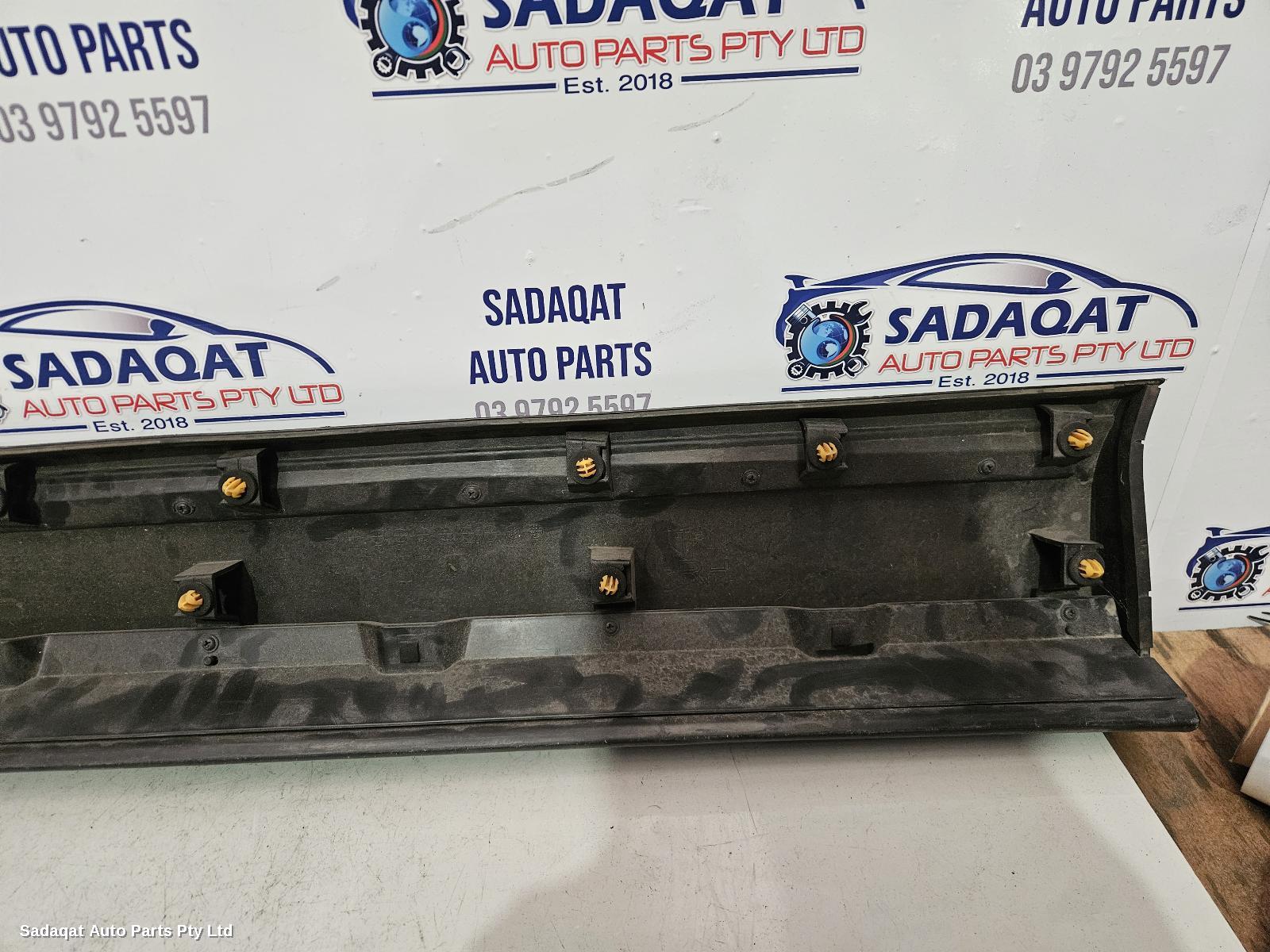 Mazda Cx9 Body/door Mould