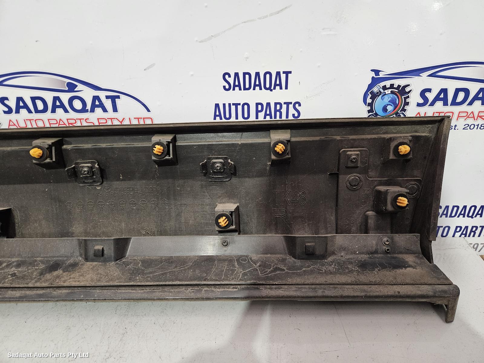 Mazda Cx9 Body/door Mould