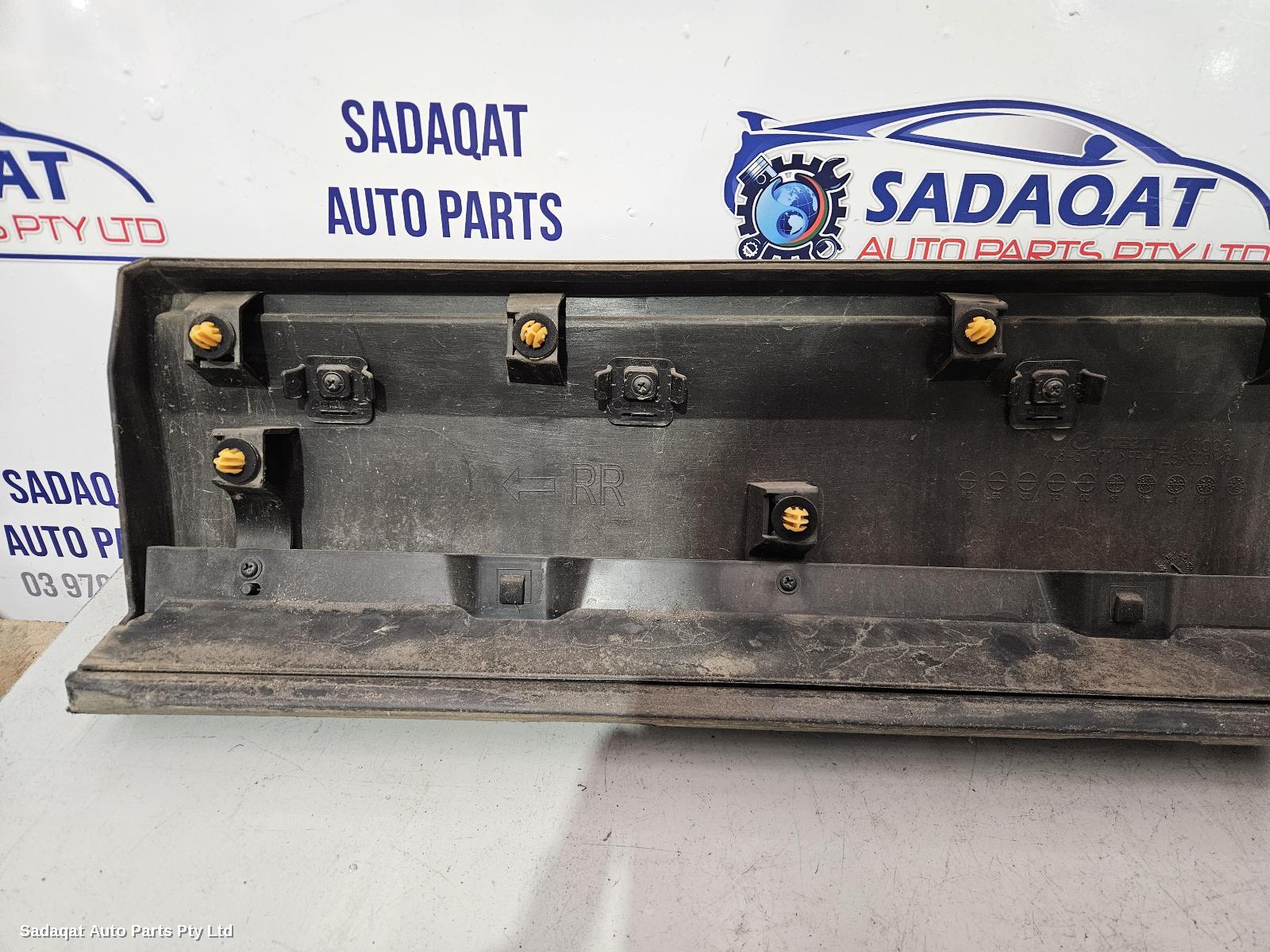 Mazda Cx9 Body/door Mould