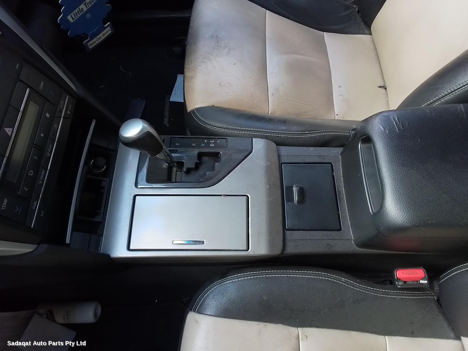 Toyota Aurion F/bar Reinforc/brack