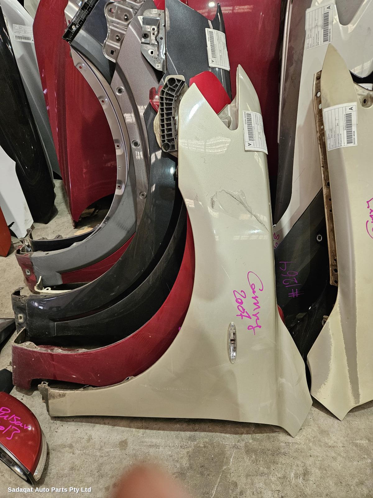 Toyota Camry Left Guard