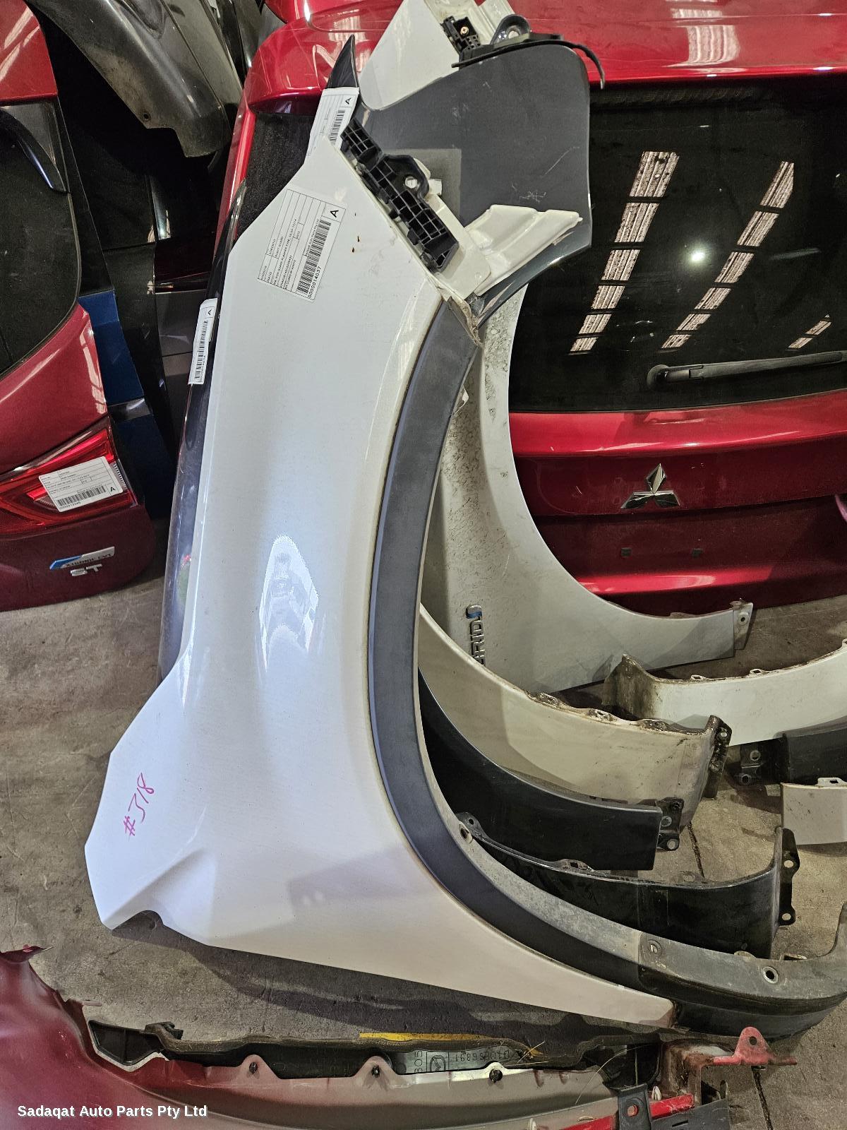 Kia Sorento Right Guard