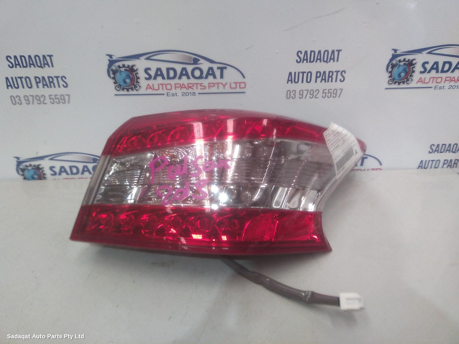 Nissan Pulsar Right Taillight