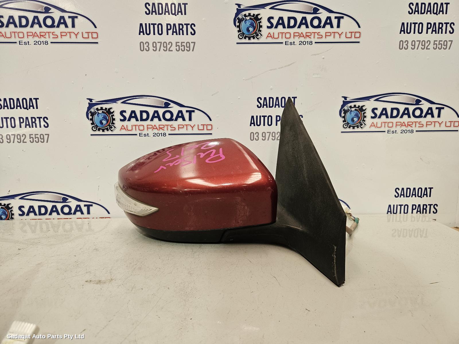 Nissan Pulsar Right Door Mirror