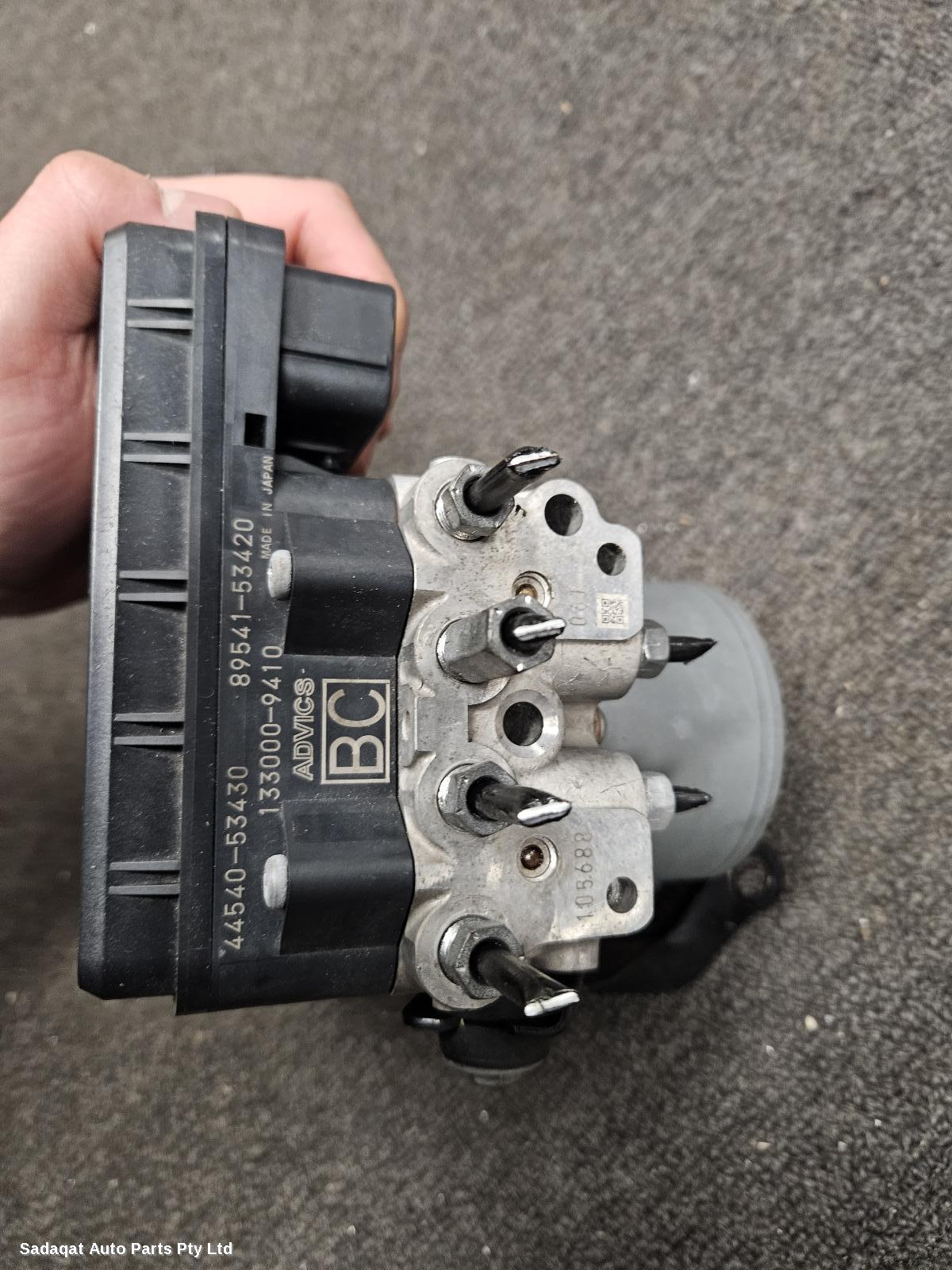 Lexus Is Series Abs Pump/modulator