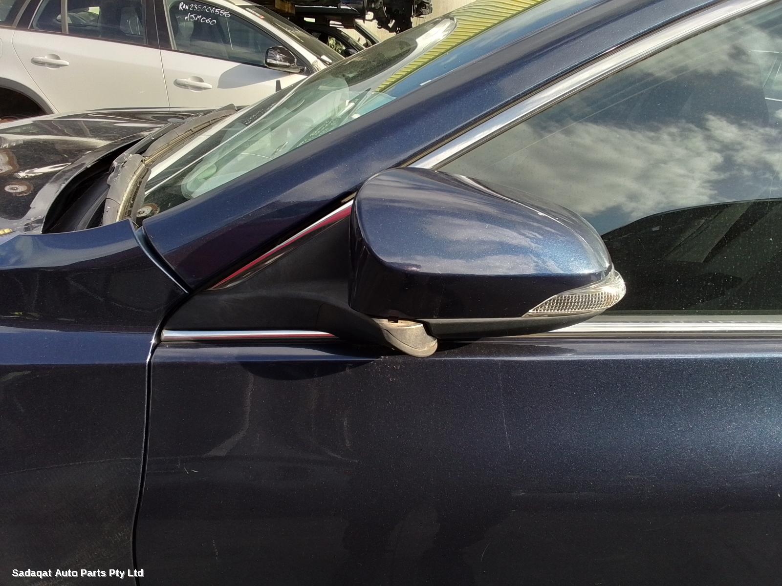 Toyota Camry Left Guard