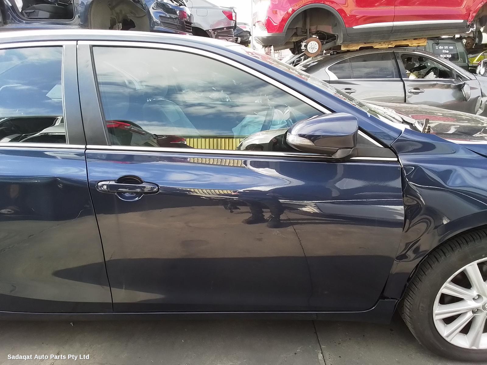 Toyota Camry Left Guard