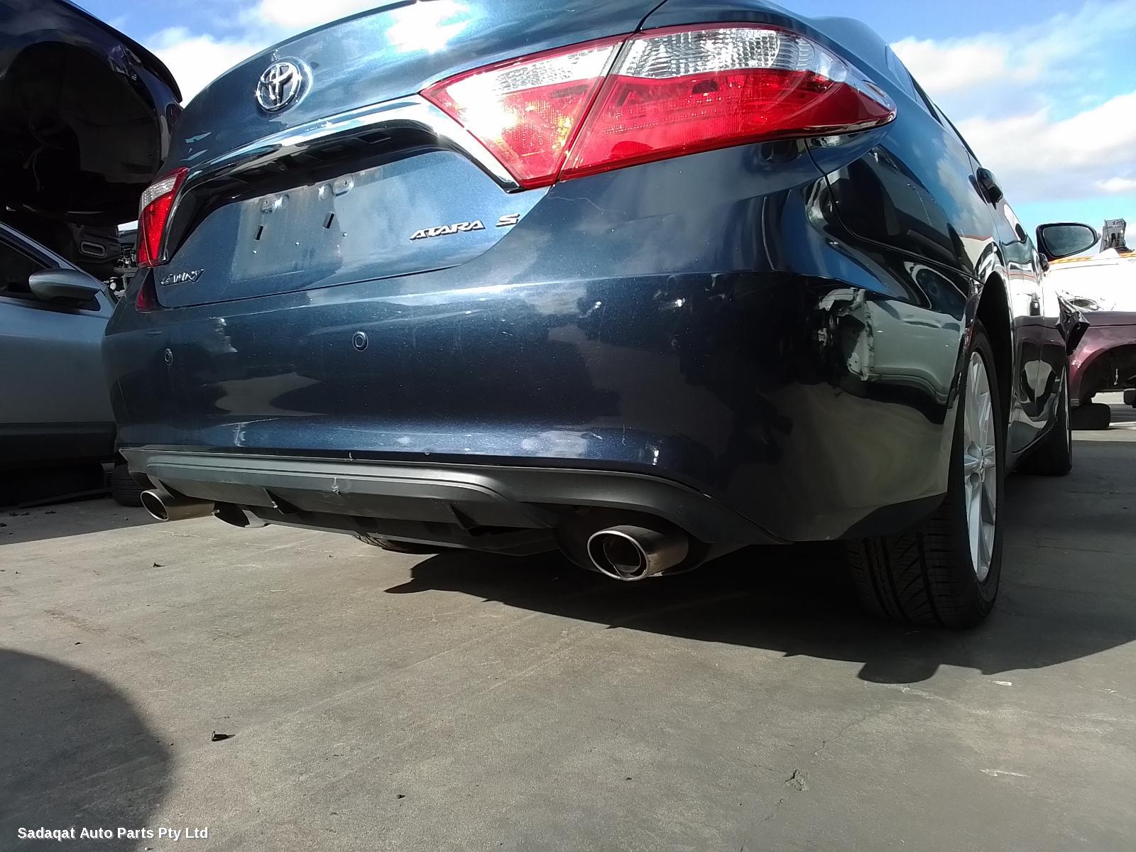 Toyota Camry Left Guard