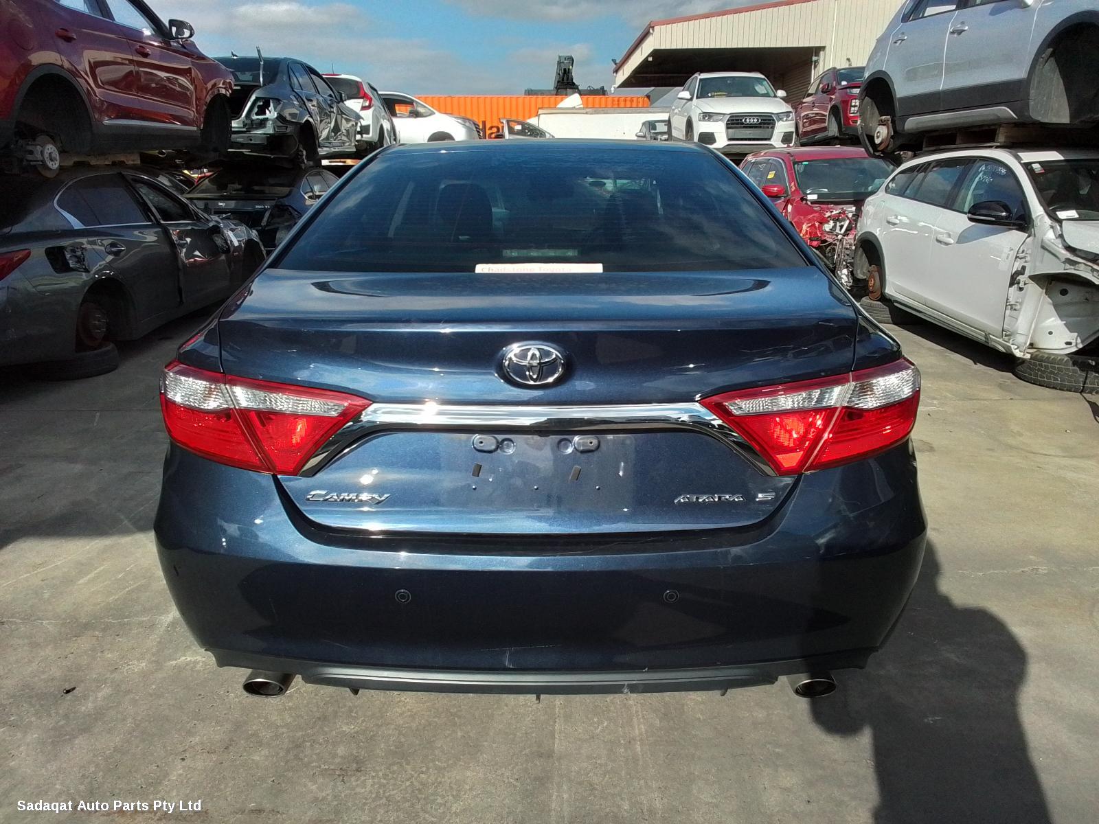 Toyota Camry Left Guard