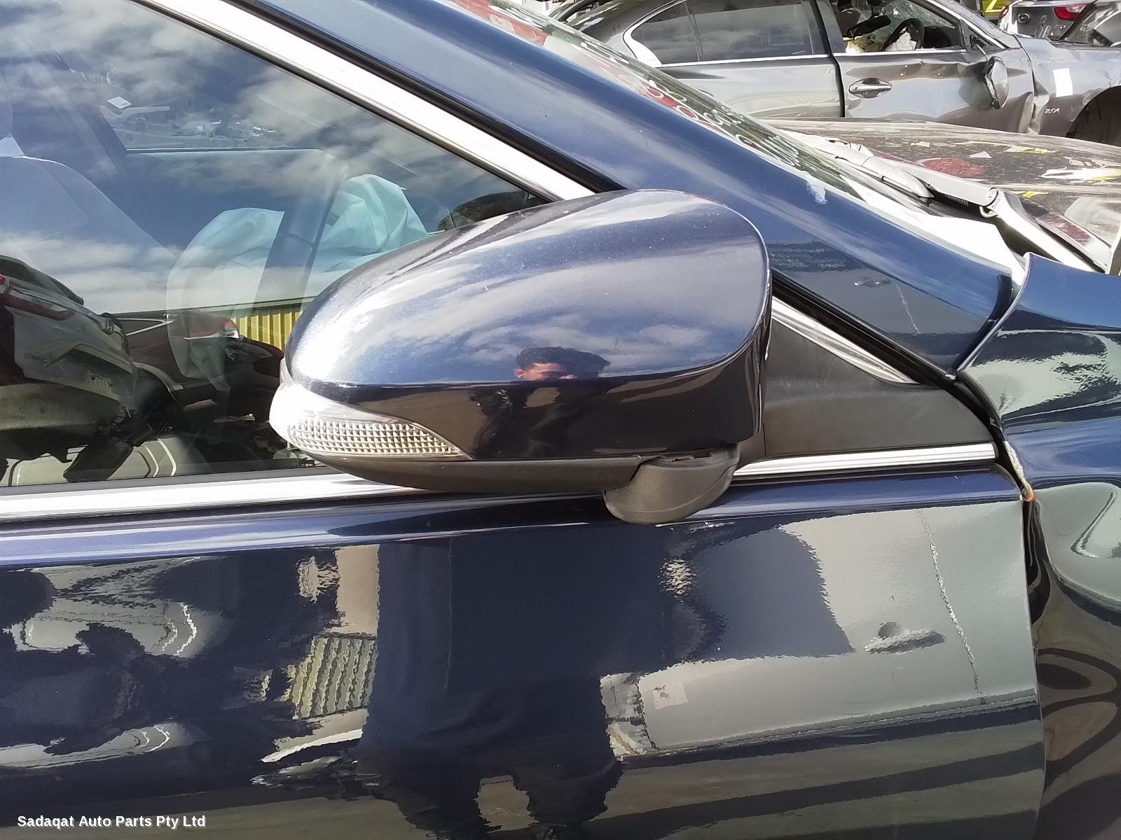 Toyota Camry Left Guard