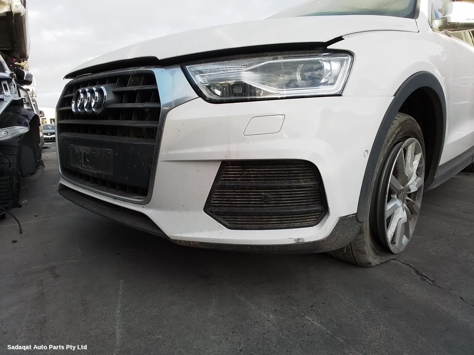 Audi Q3 Antenna