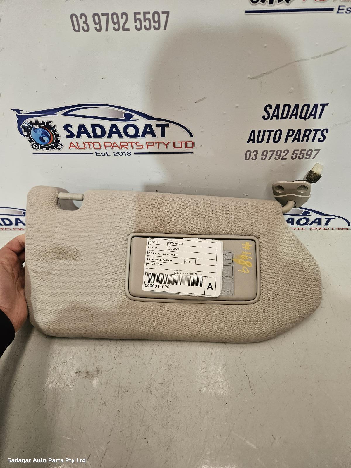 Nissan Pathfinder Sunvisor