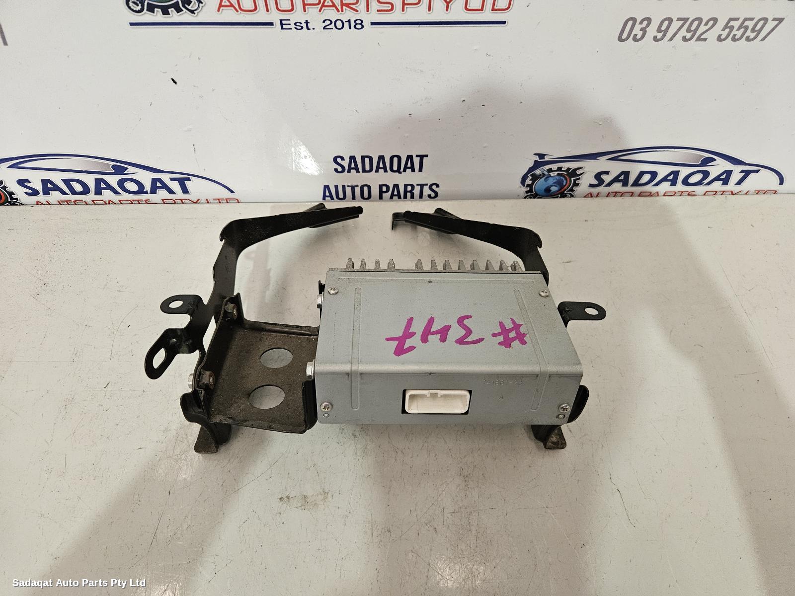 Toyota Prius Radio/cd/dvd/sat/tv