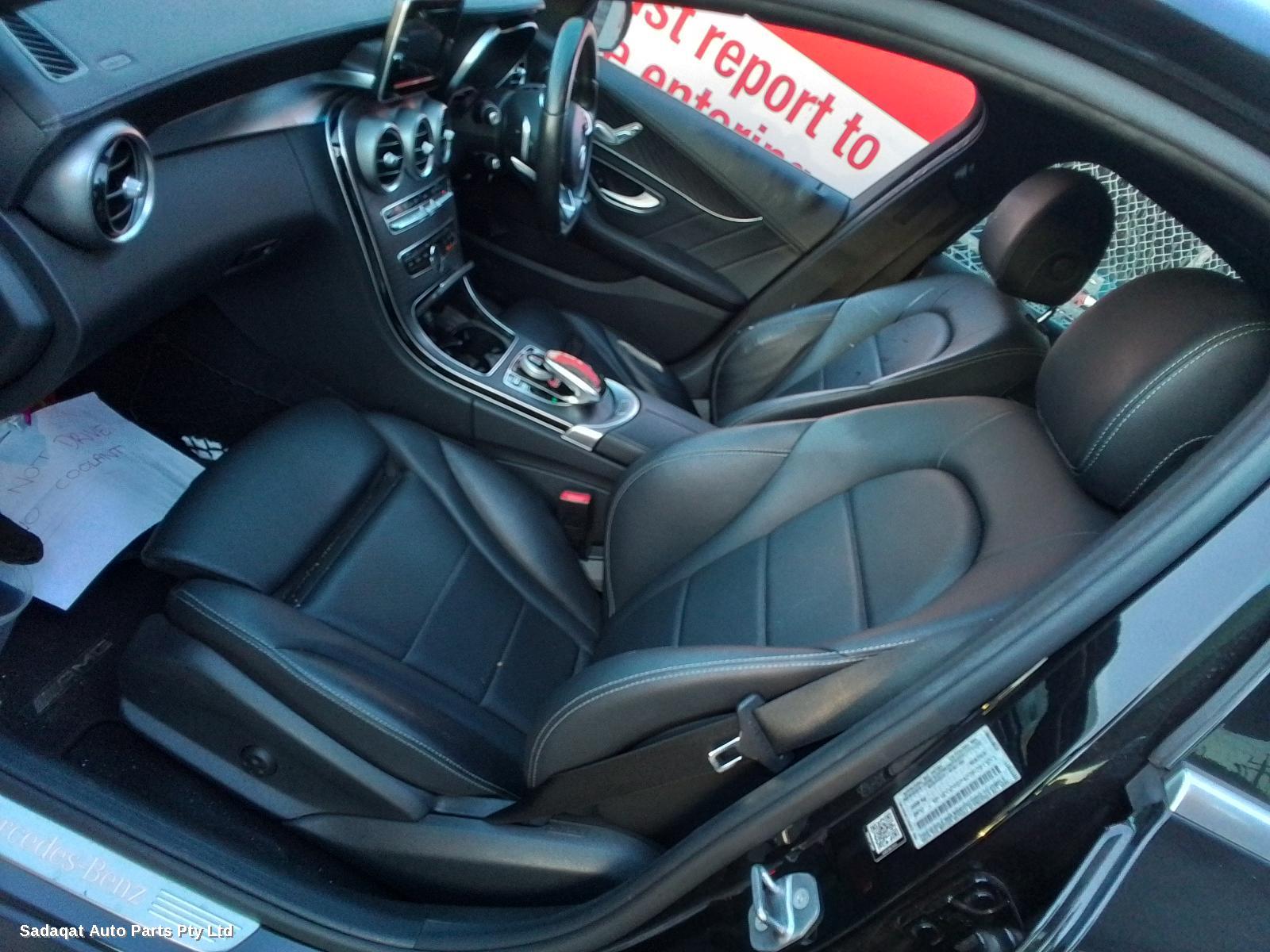 Mercedes C Class Right Headlamp