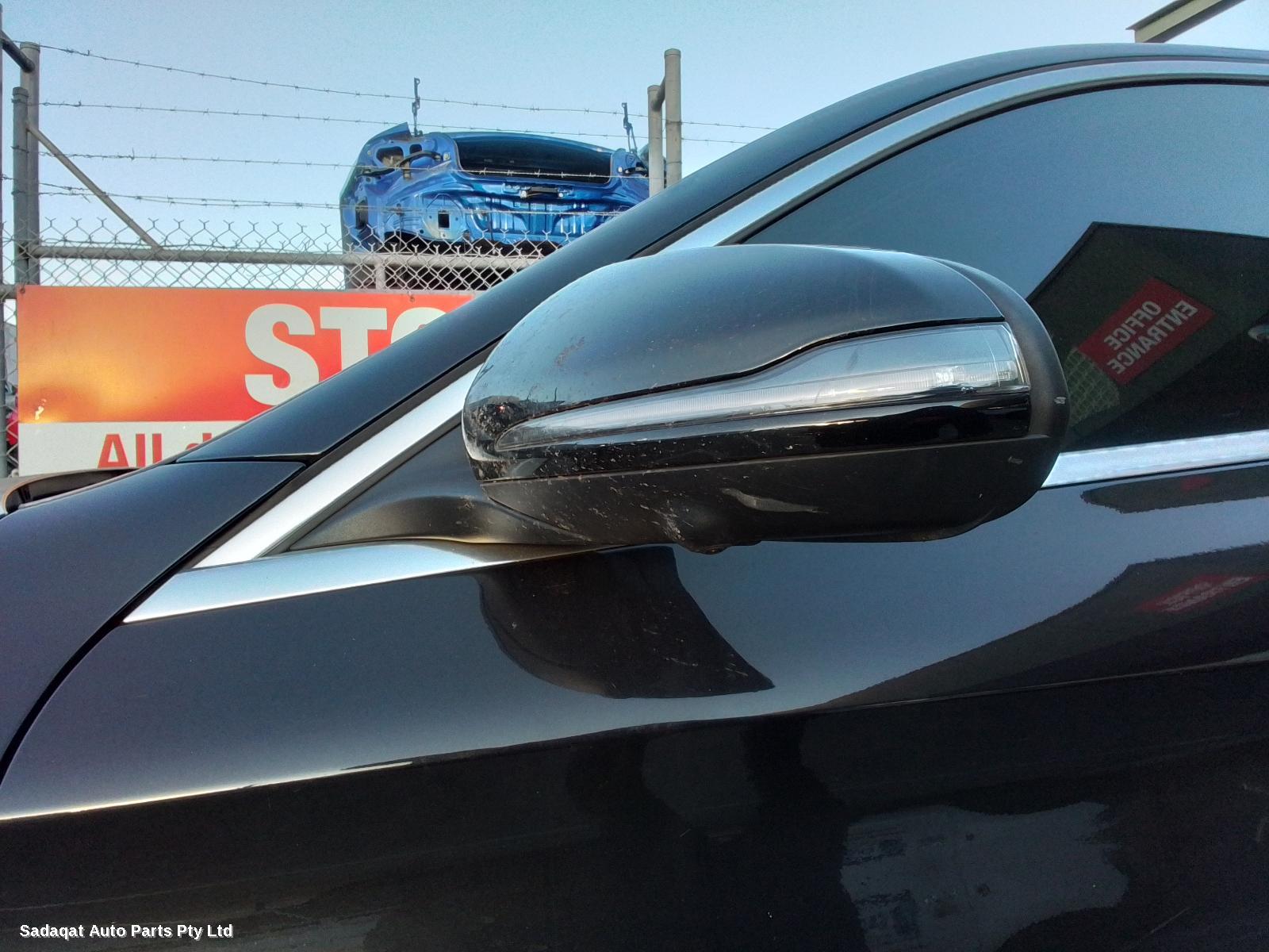 Mercedes C Class Right Headlamp