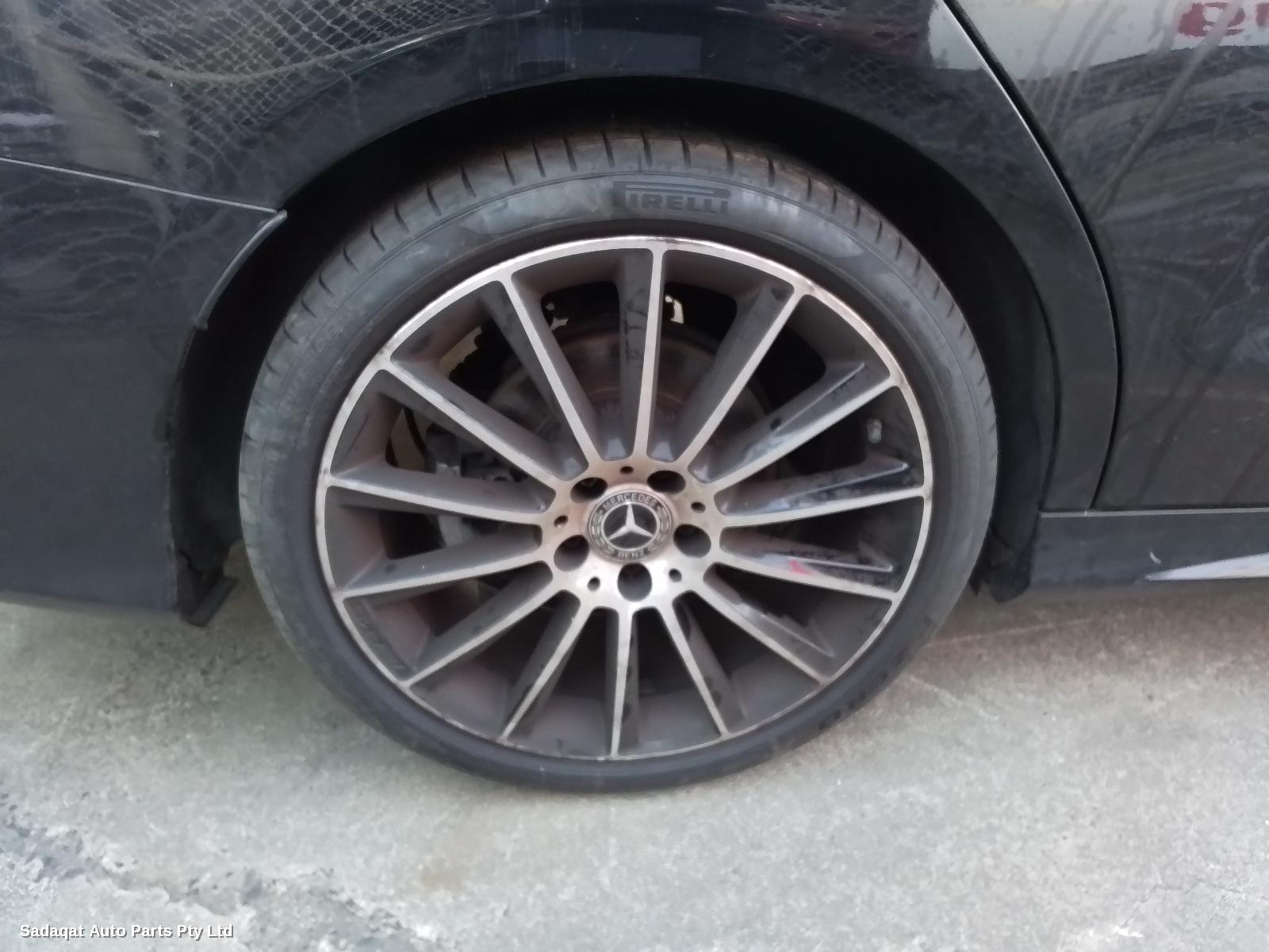 Mercedes C Class Right Headlamp