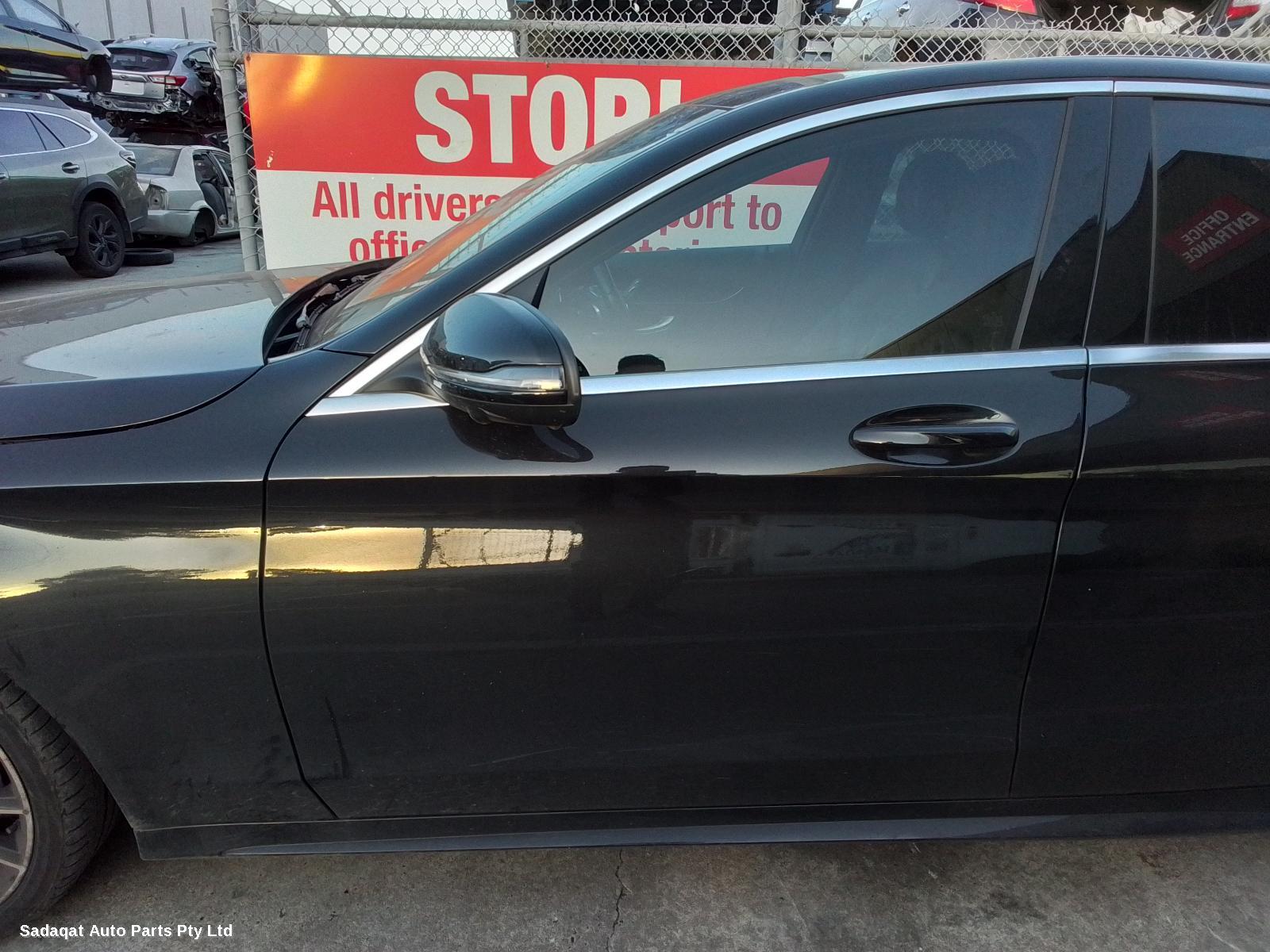 Mercedes C Class Right Headlamp
