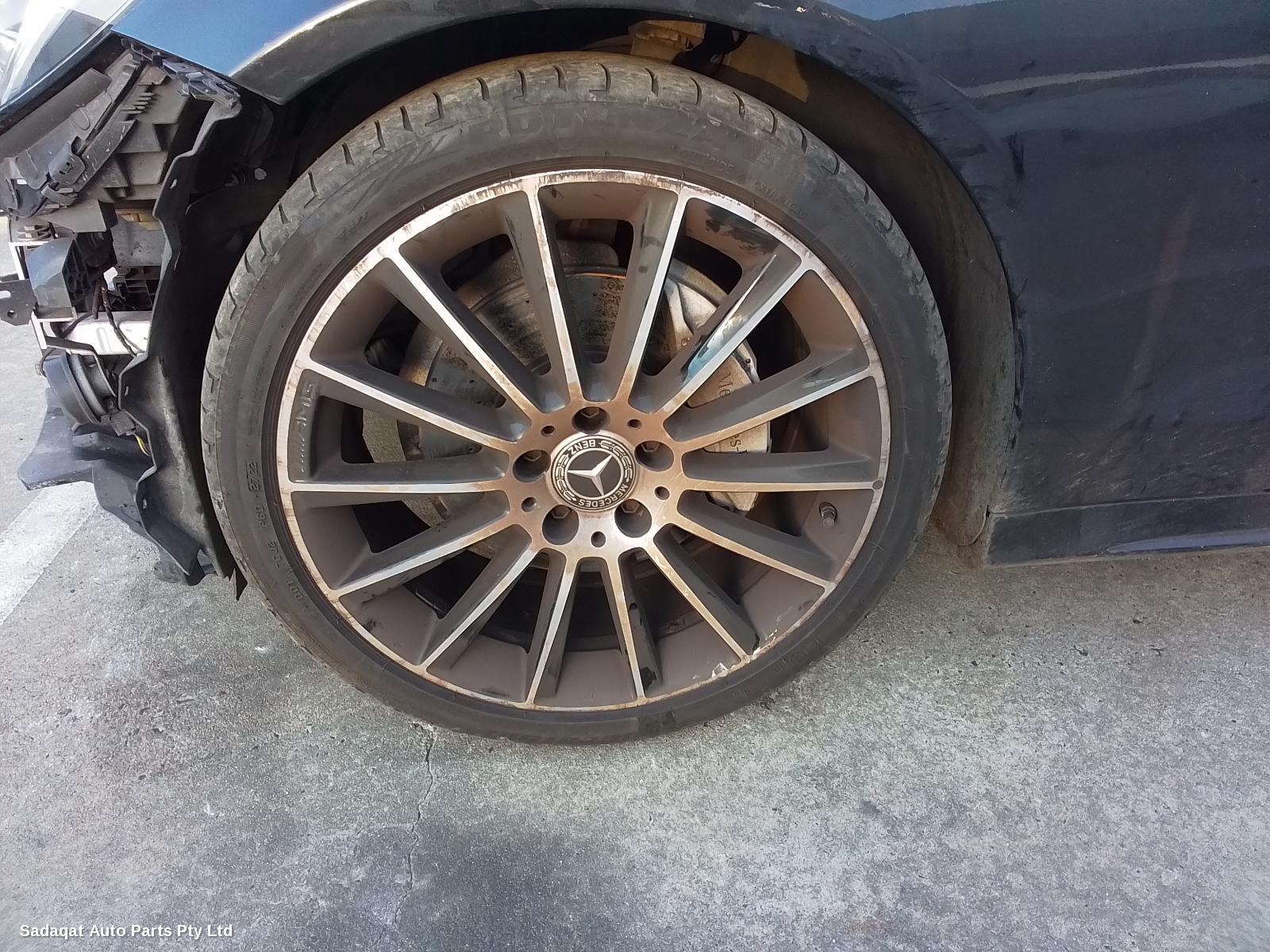 Mercedes C Class Right Headlamp