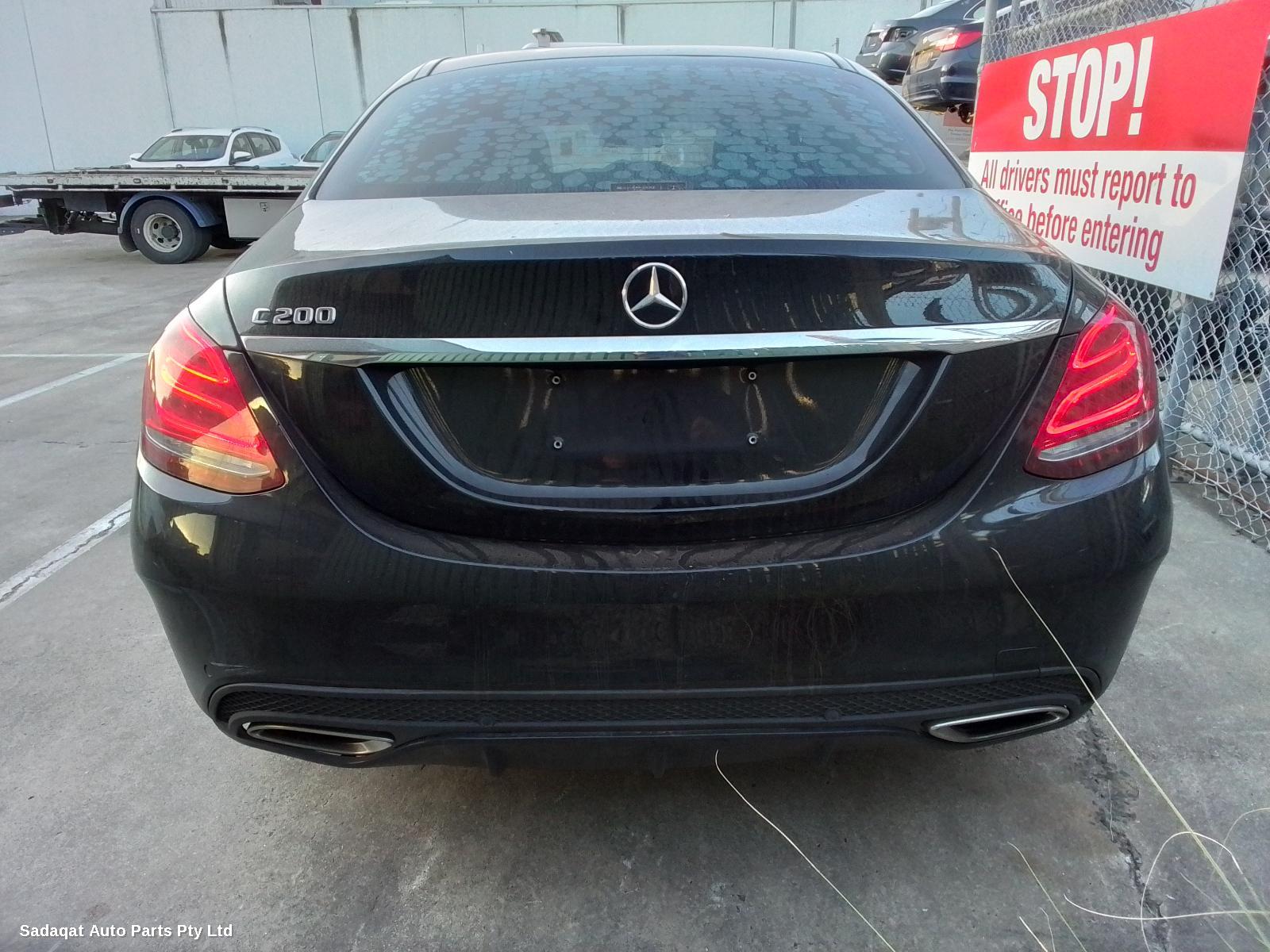 Mercedes C Class Right Headlamp