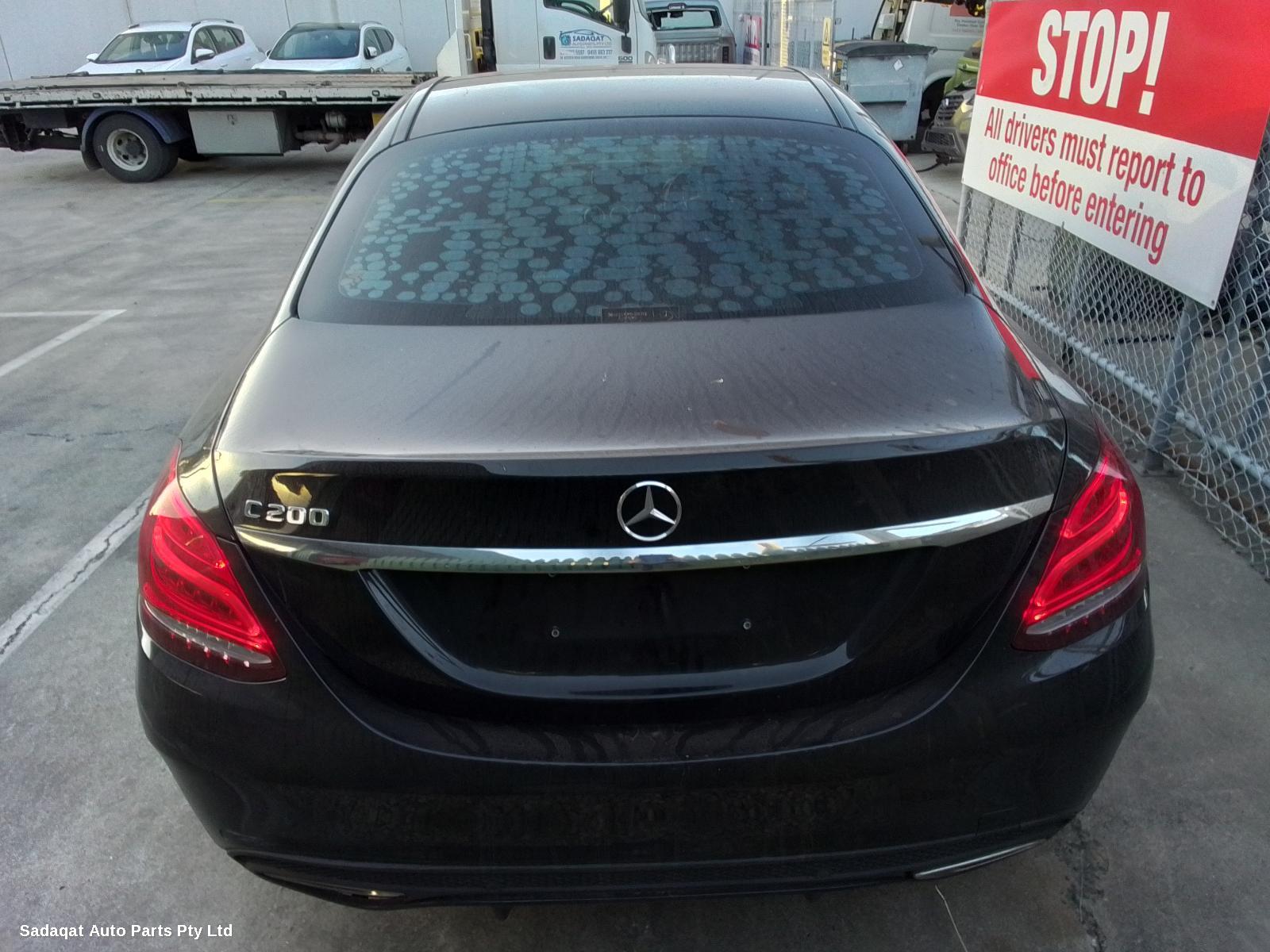 Mercedes C Class Right Headlamp