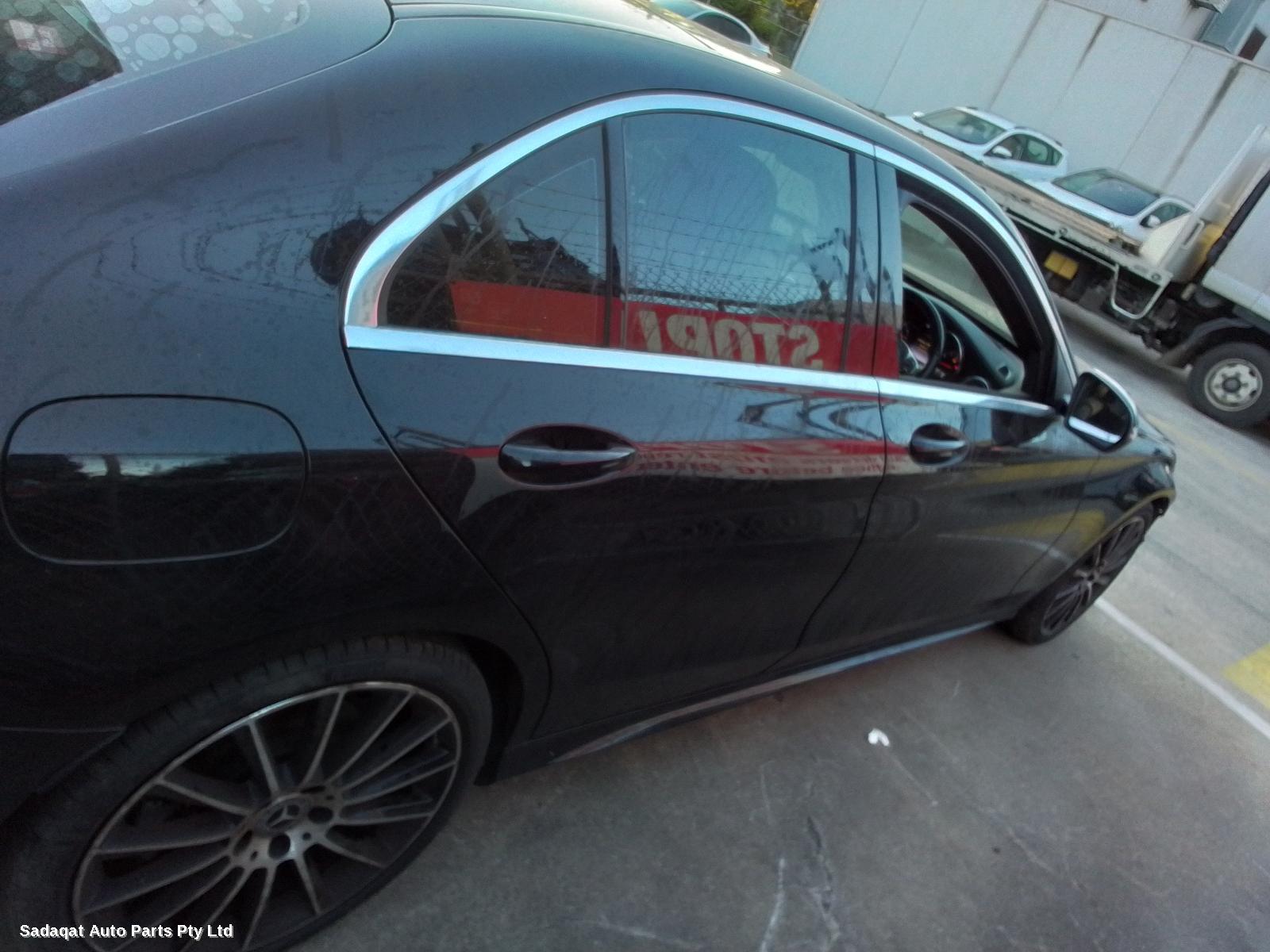 Mercedes C Class Right Headlamp