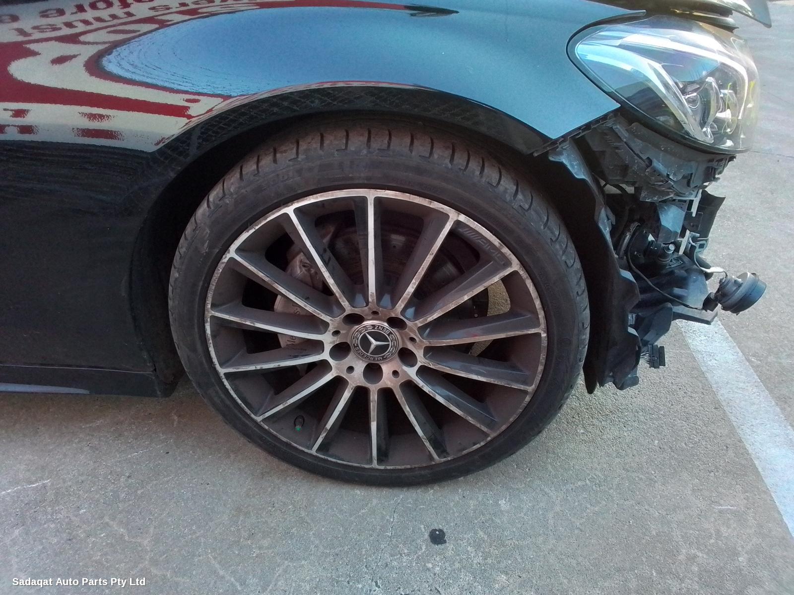 Mercedes C Class Right Headlamp