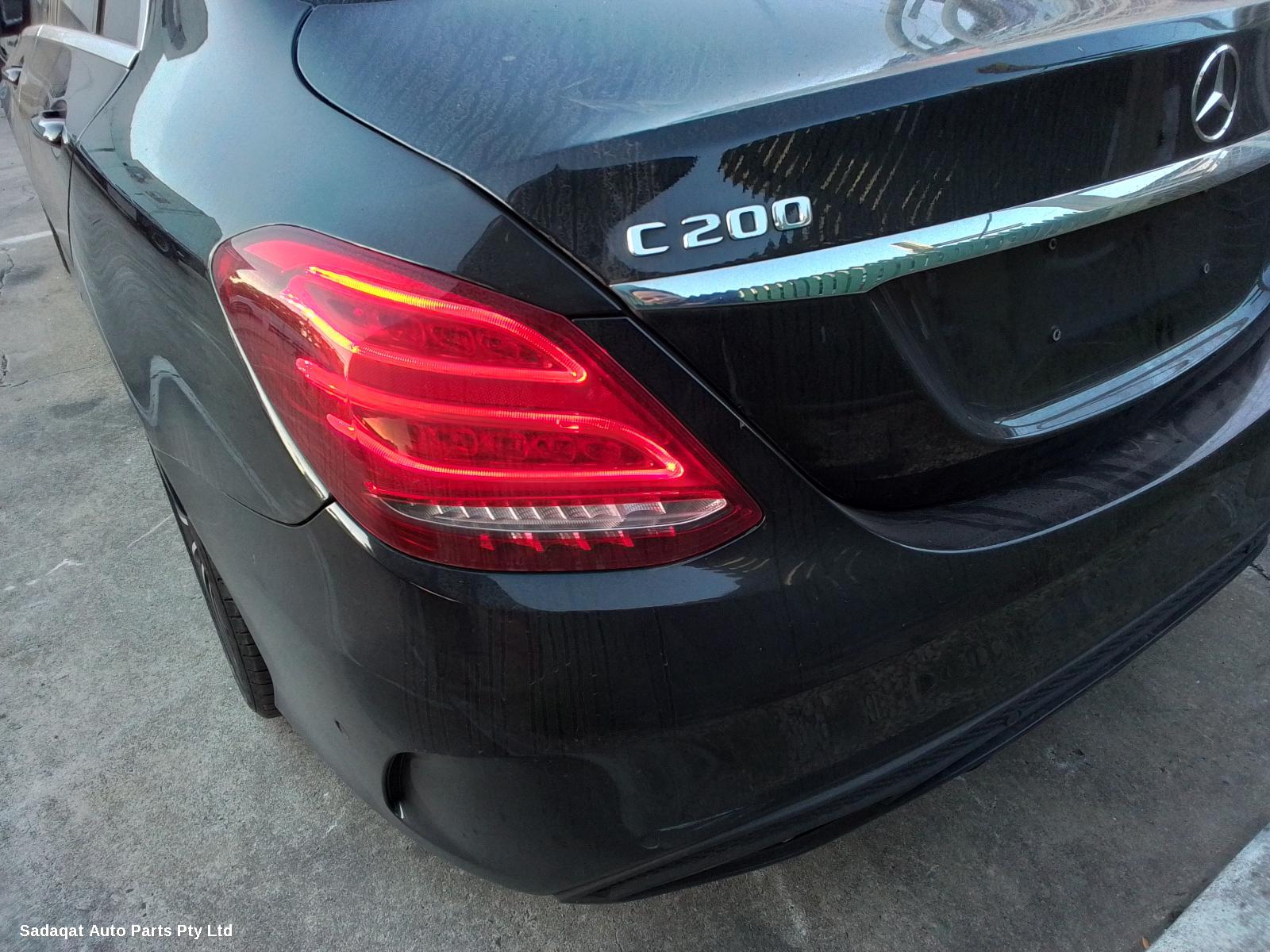 Mercedes C Class Right Headlamp