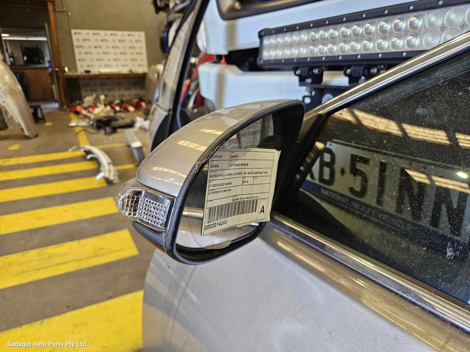 Toyota Camry Left Door Mirror