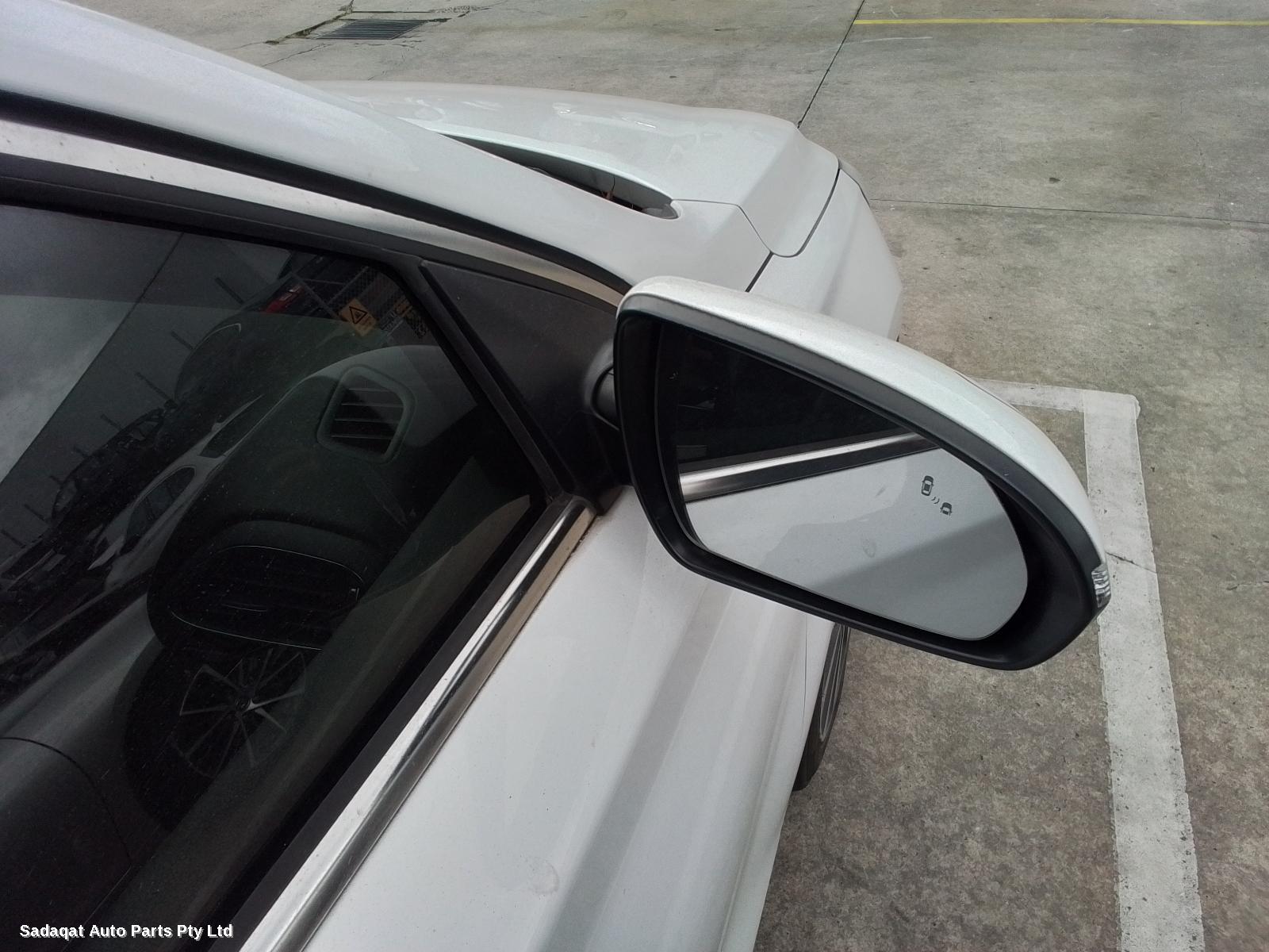 Hyundai I30 Misc Switch/relay