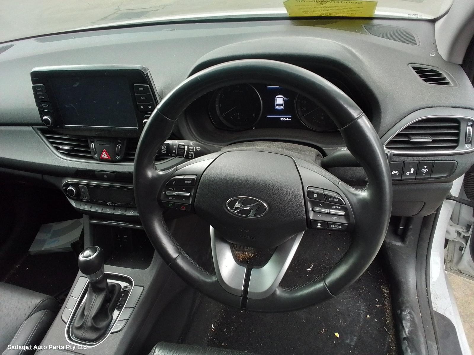 Hyundai I30 Misc Switch/relay