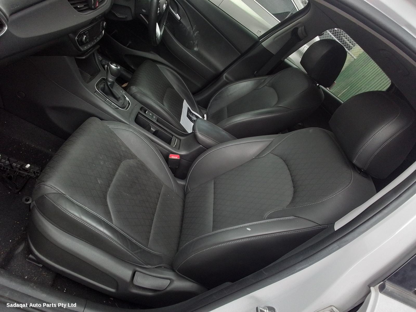 Hyundai I30 Misc Switch/relay