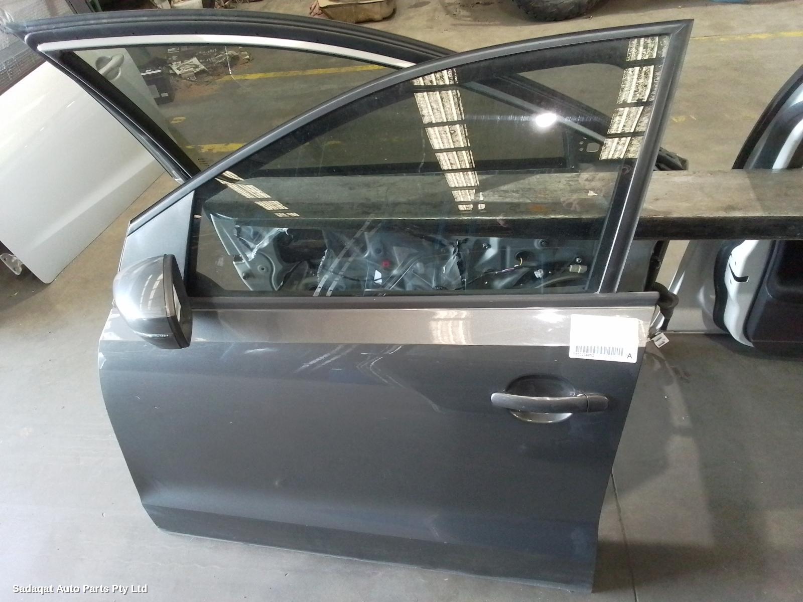 Volkswagen Polo Left Front Door