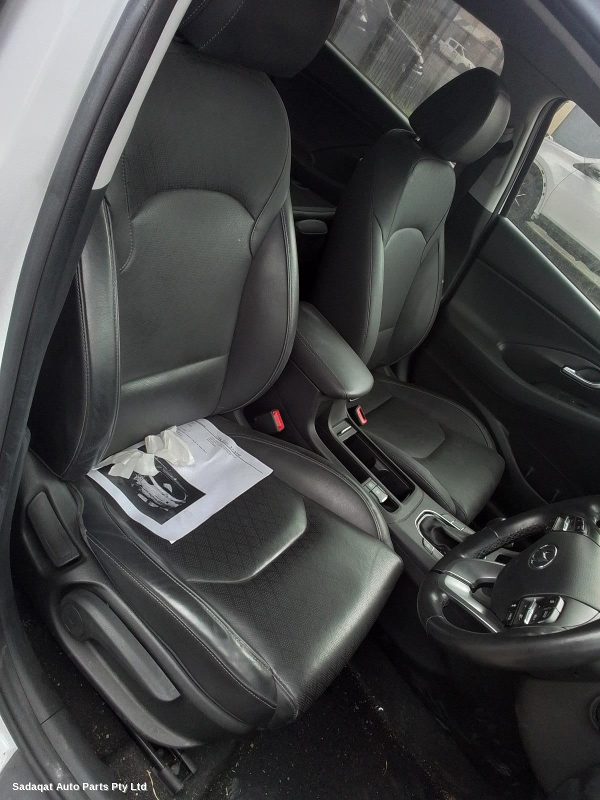 Hyundai I30 Misc Switch/relay