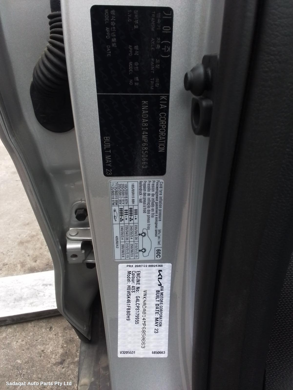 Kia Stonic Right Door Mirror