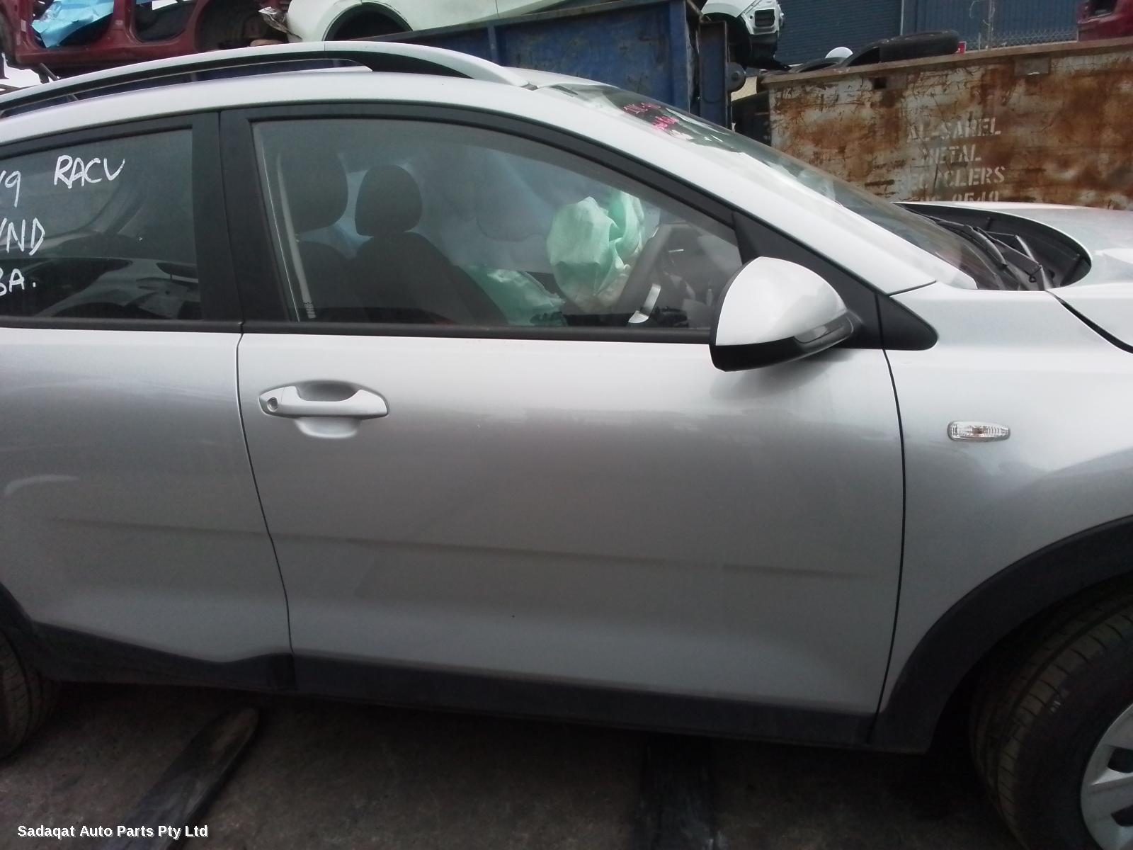 Kia Stonic Right Door Mirror