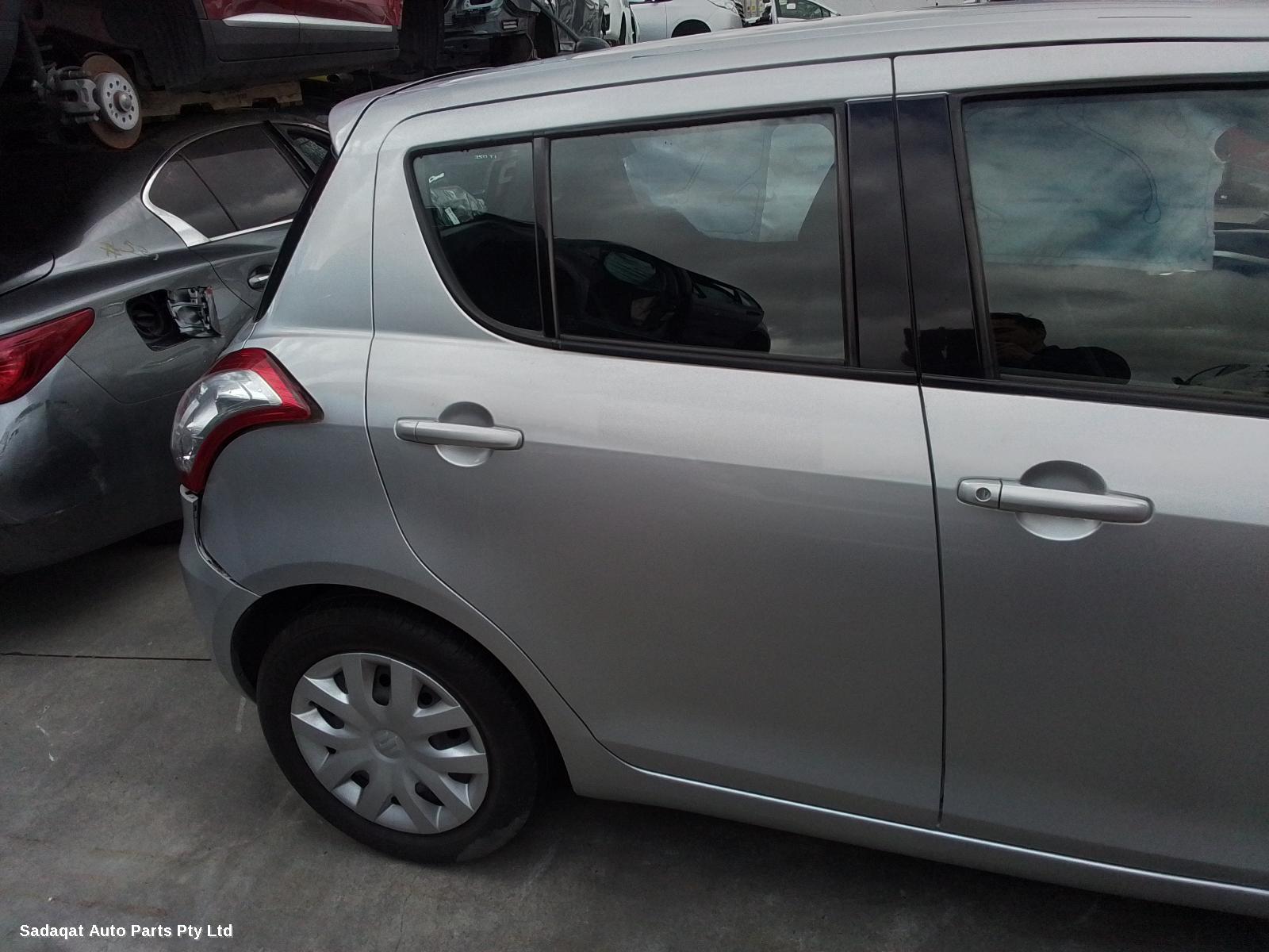 Suzuki Swift Right Door Mirror