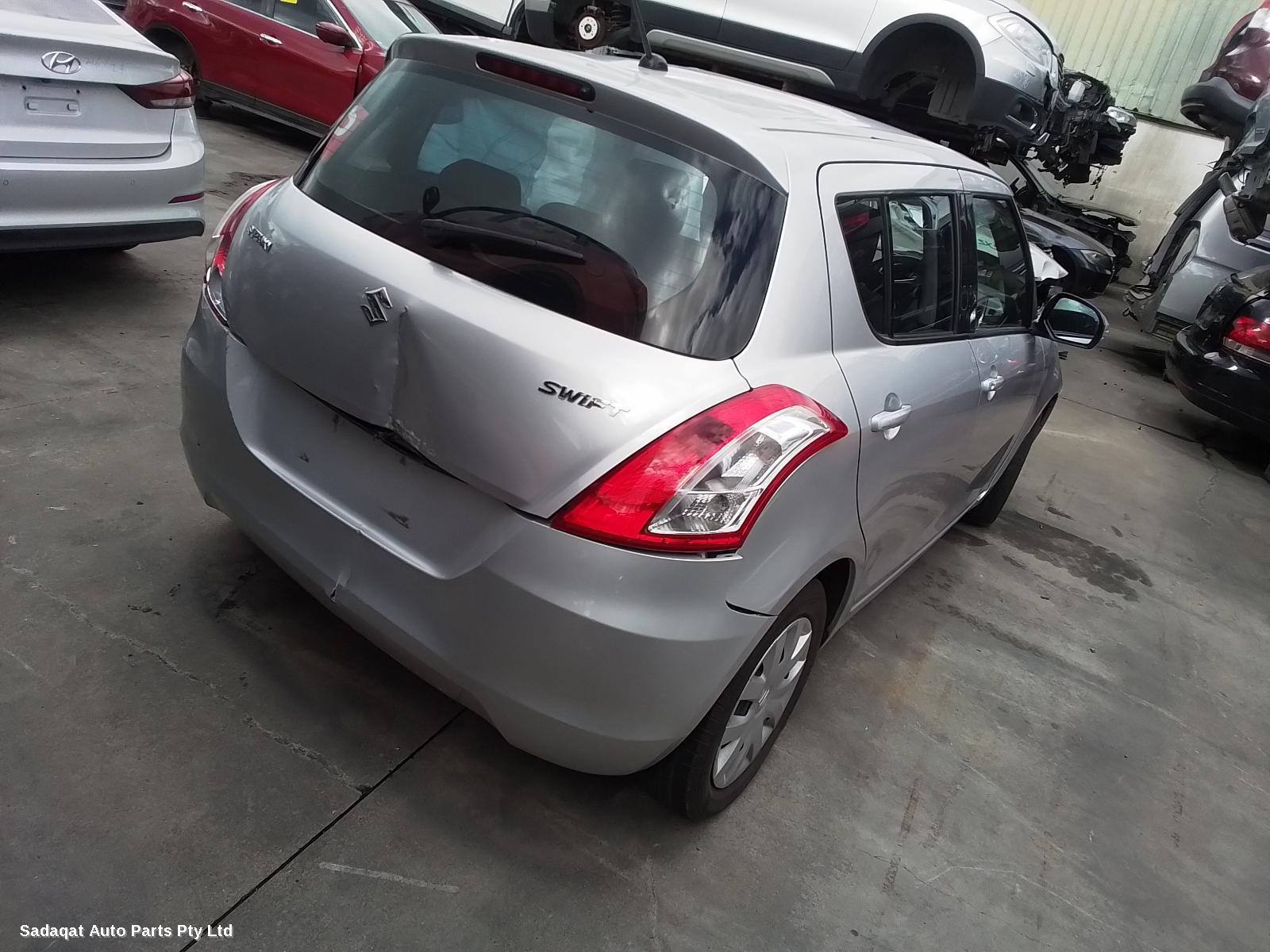 Suzuki Swift Right Door Mirror