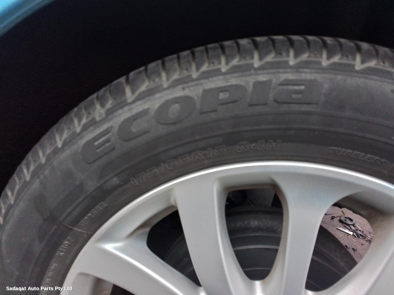 Toyota Yaris Bootlid/tailgate